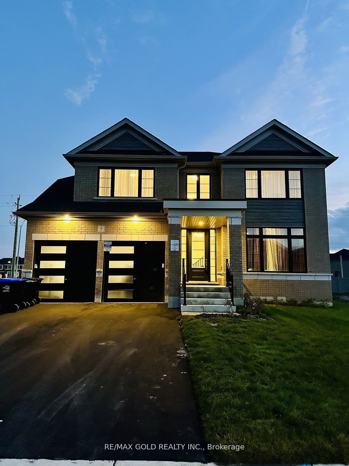 5 Bluebird Boulevard, Adjala-Tosorontio, ON L0G 1W0