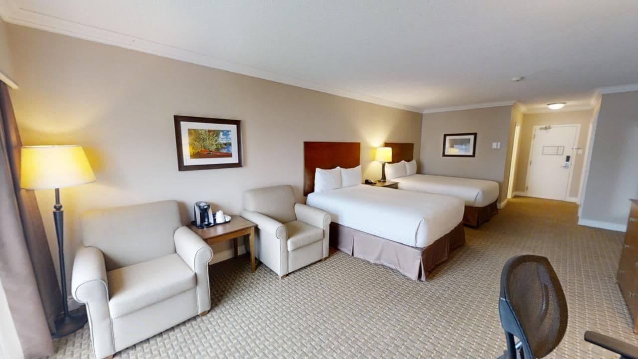 402 Bayshore - Deerhurst Drive 402, Huntsville, ON P1H 2E8