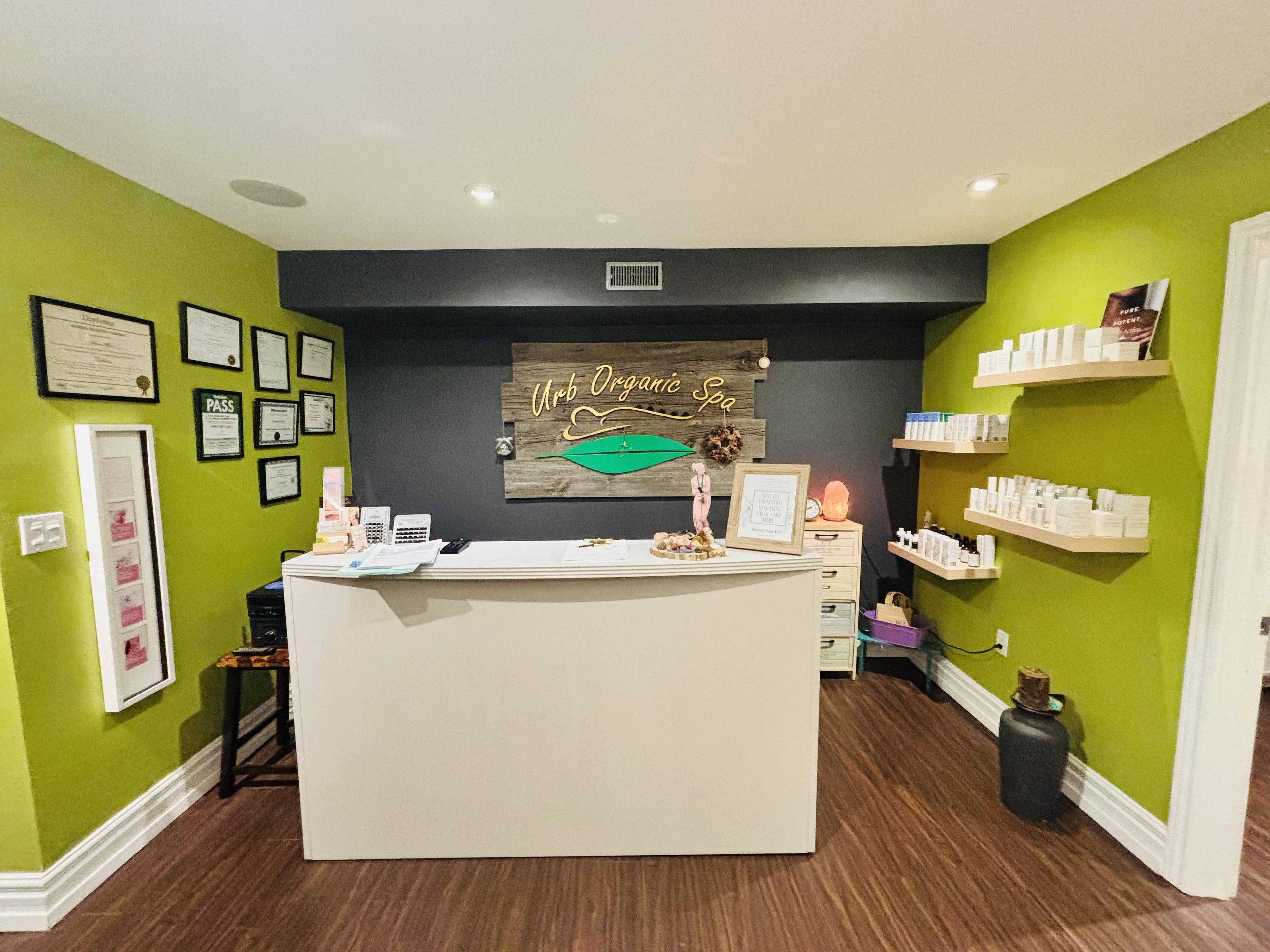 701 Mount Pleasant Road Second Floor, Toronto C10, ON M4S 2N4