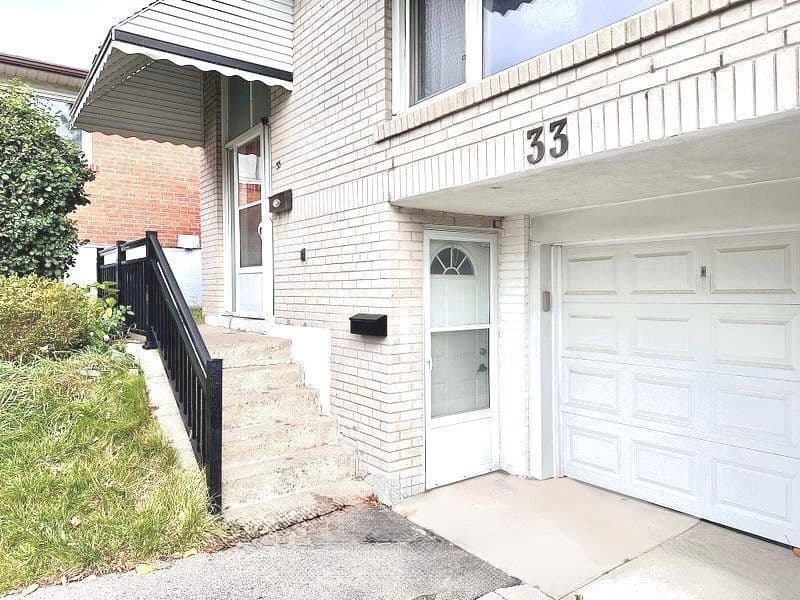 33 Yatesbury Road Lower, Bedroom 2, Toronto C15, ON M2H 1G1