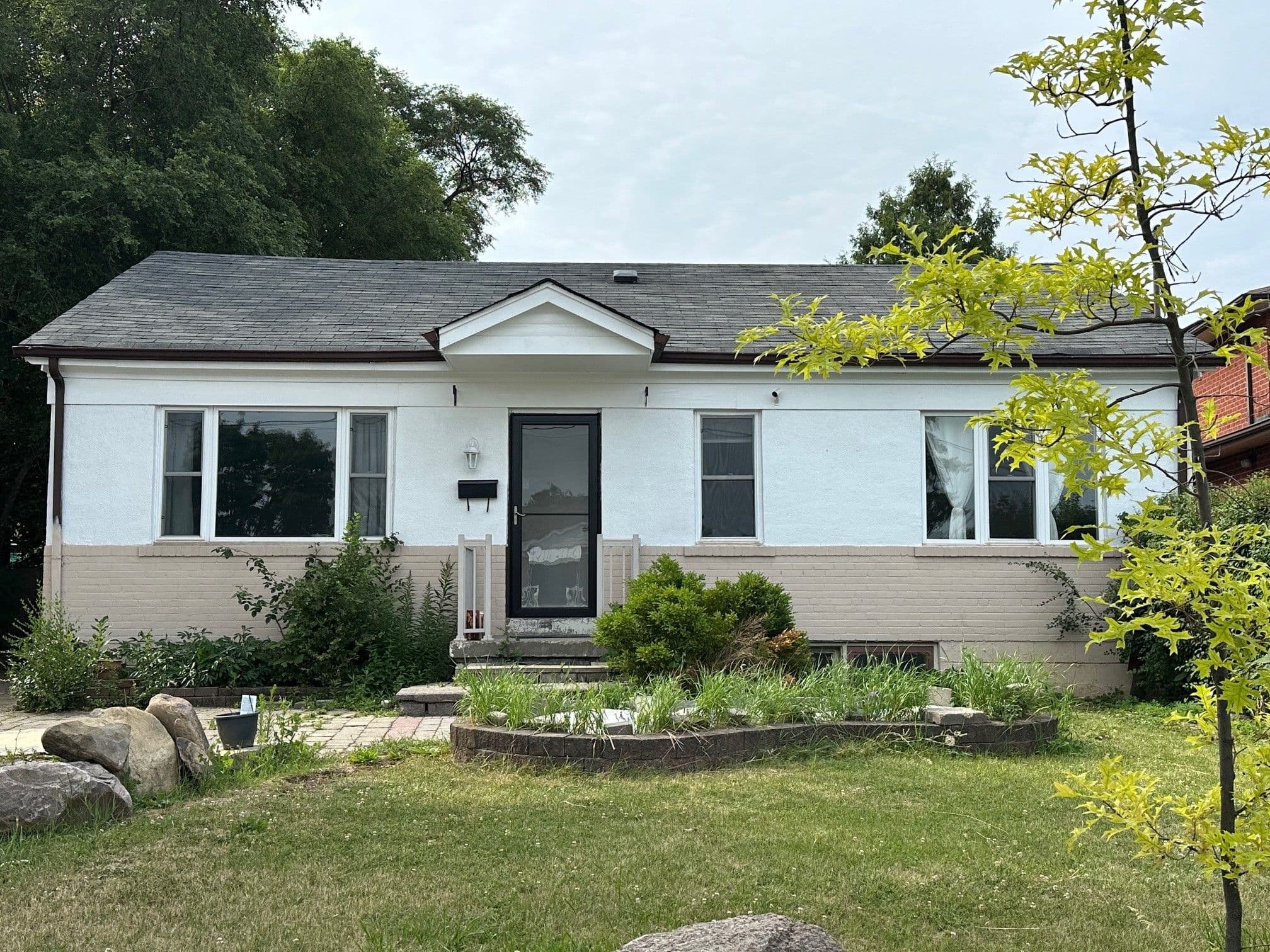 41 Compton Crescent, Toronto W05, ON M3M 2C3