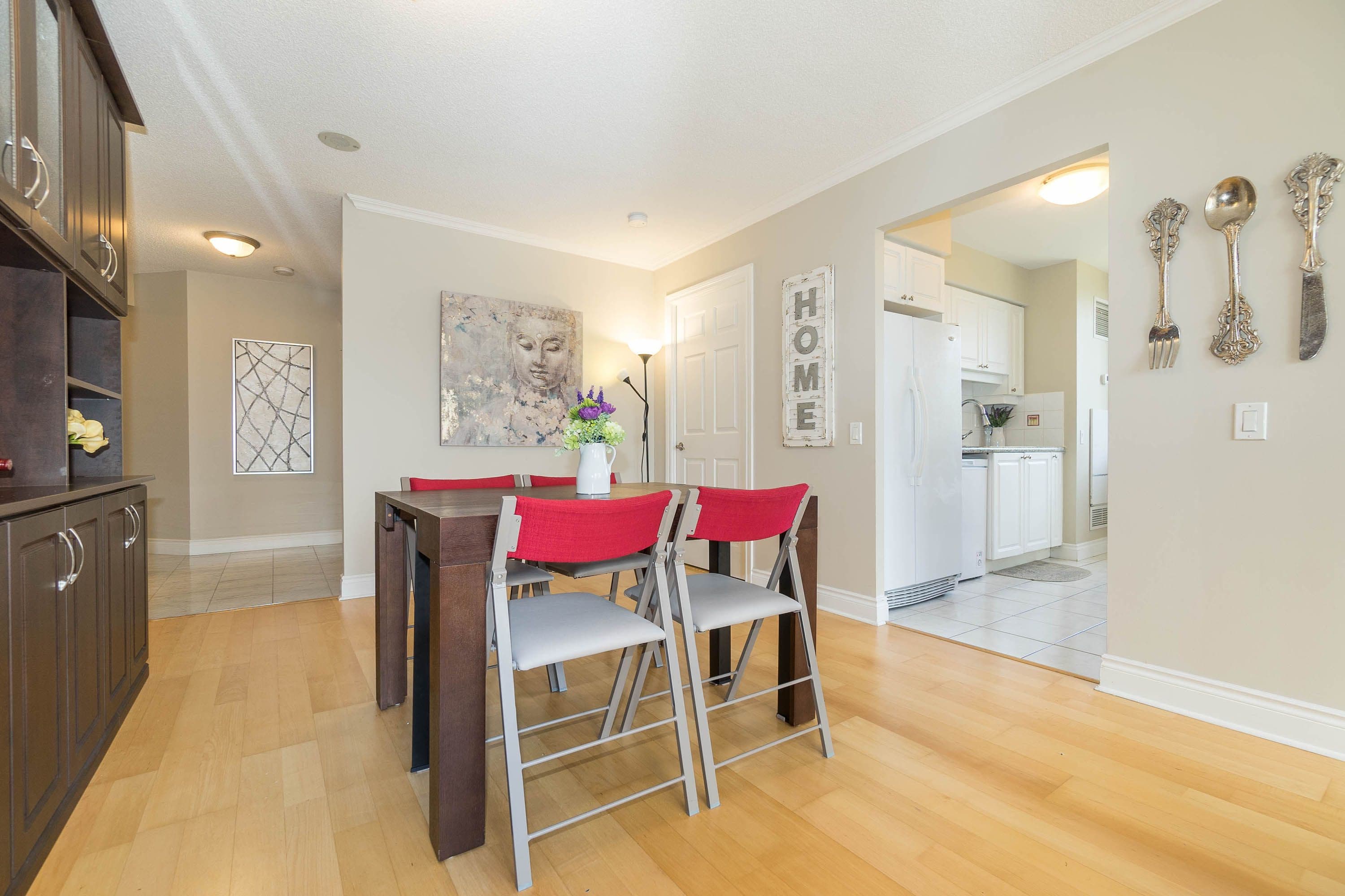 80 Harrison Garden Boulevard 220, Toronto C14, ON M2N 7E3