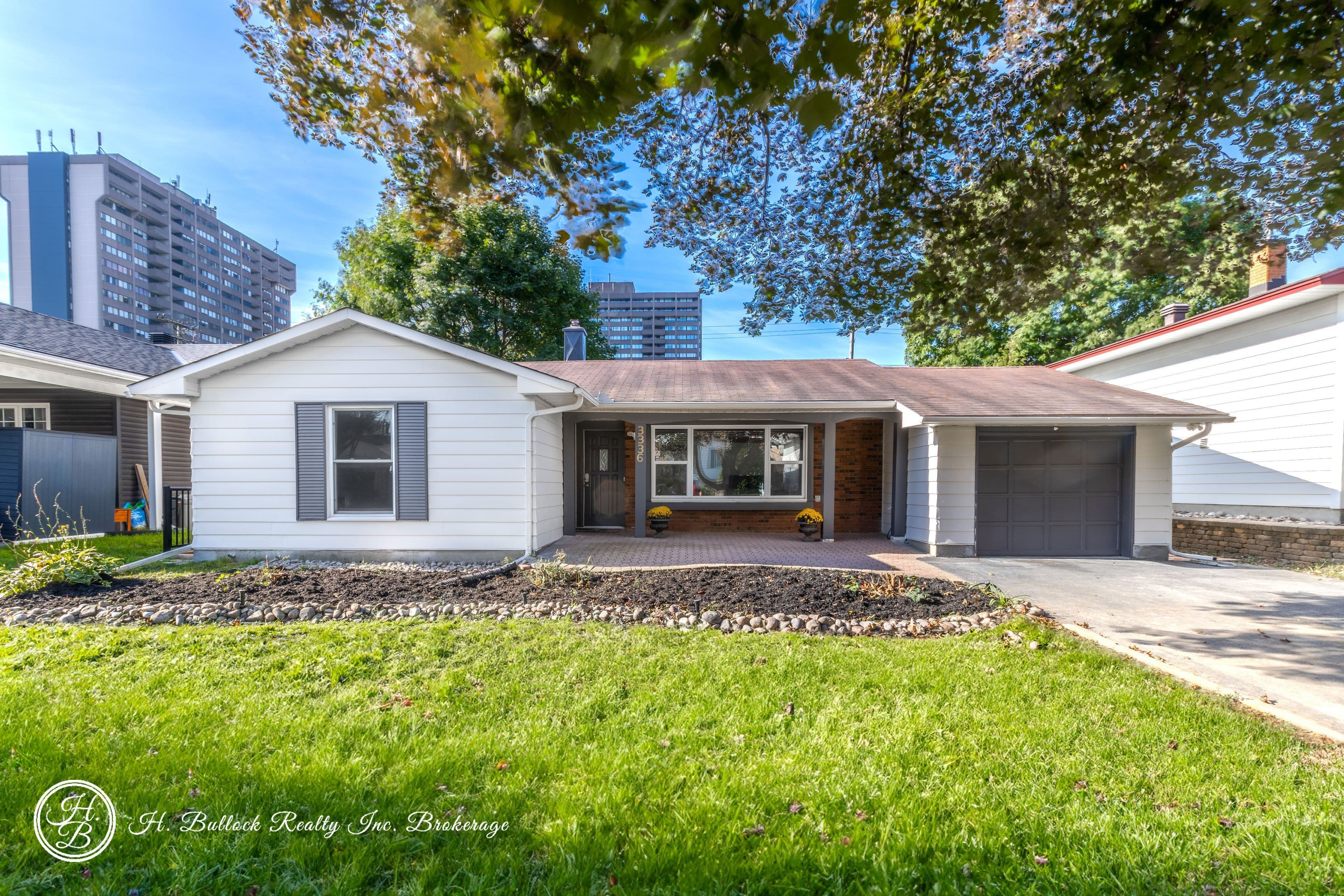 3336 KODIAK Street, Hunt Club - South Keys and Area, ON K1V 7S8