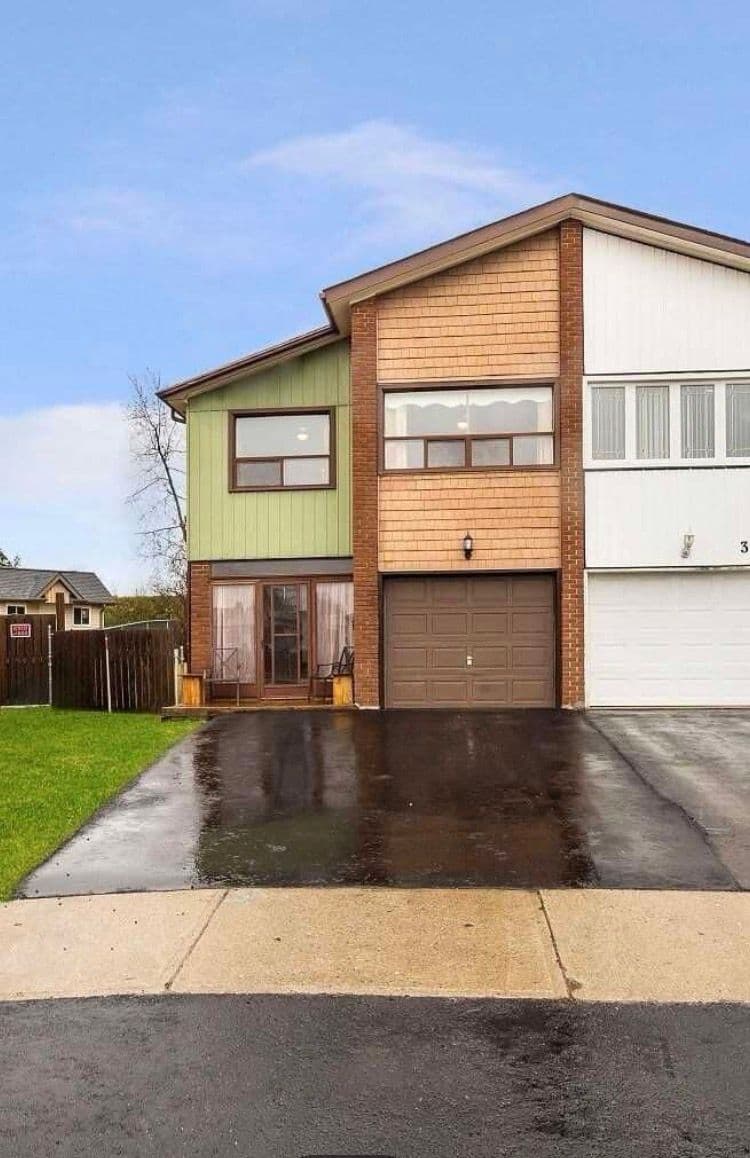 32 Horne Drive, Brampton, ON L6V 2V3