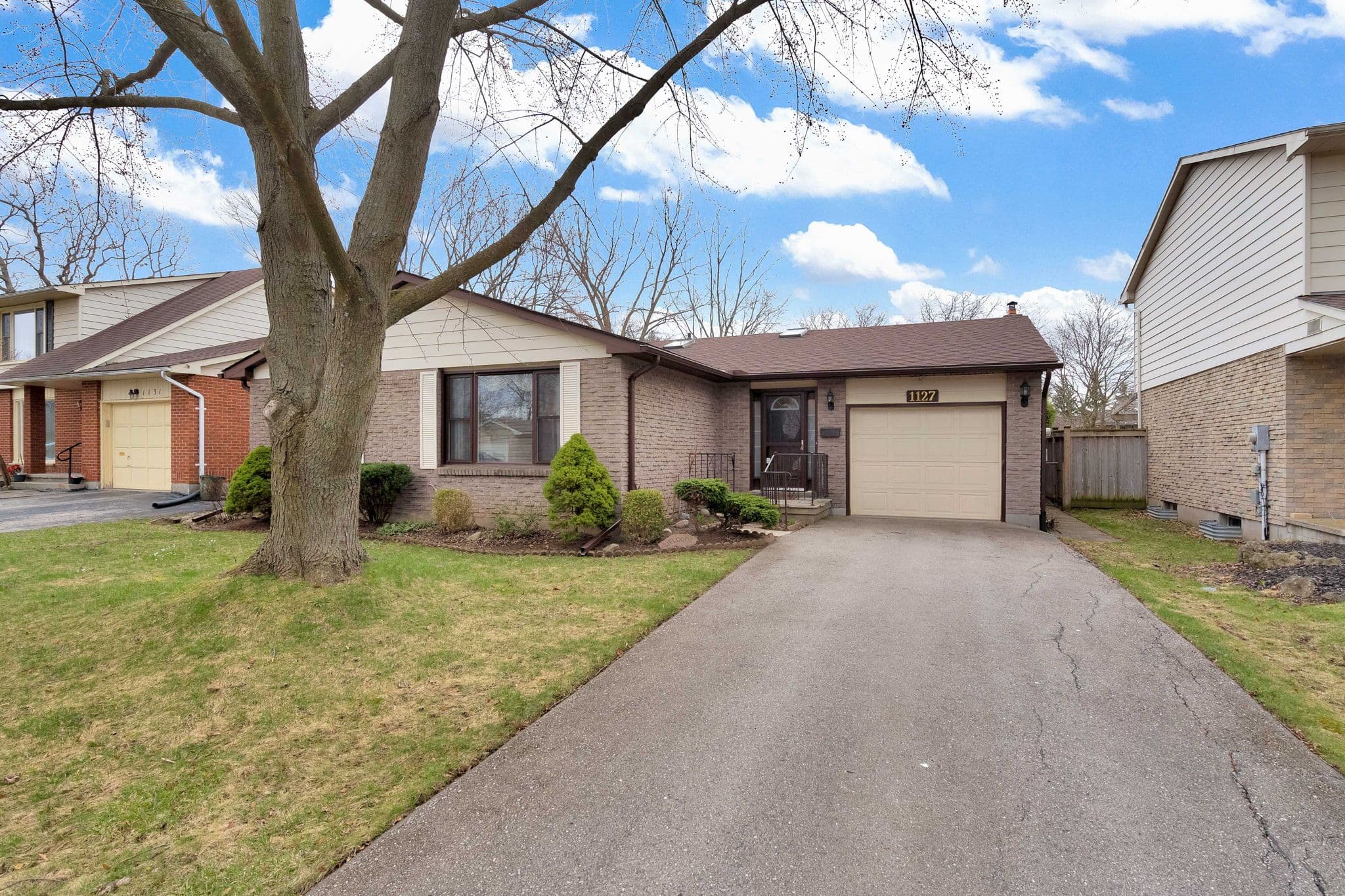 1127 Quinton Road, London North, ON N6H 4P9