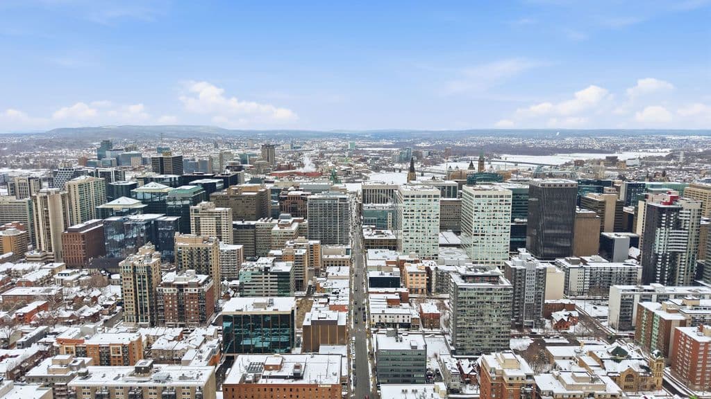 324 Laurier Avenue W 1301, Ottawa Centre, ON K1P 0A4