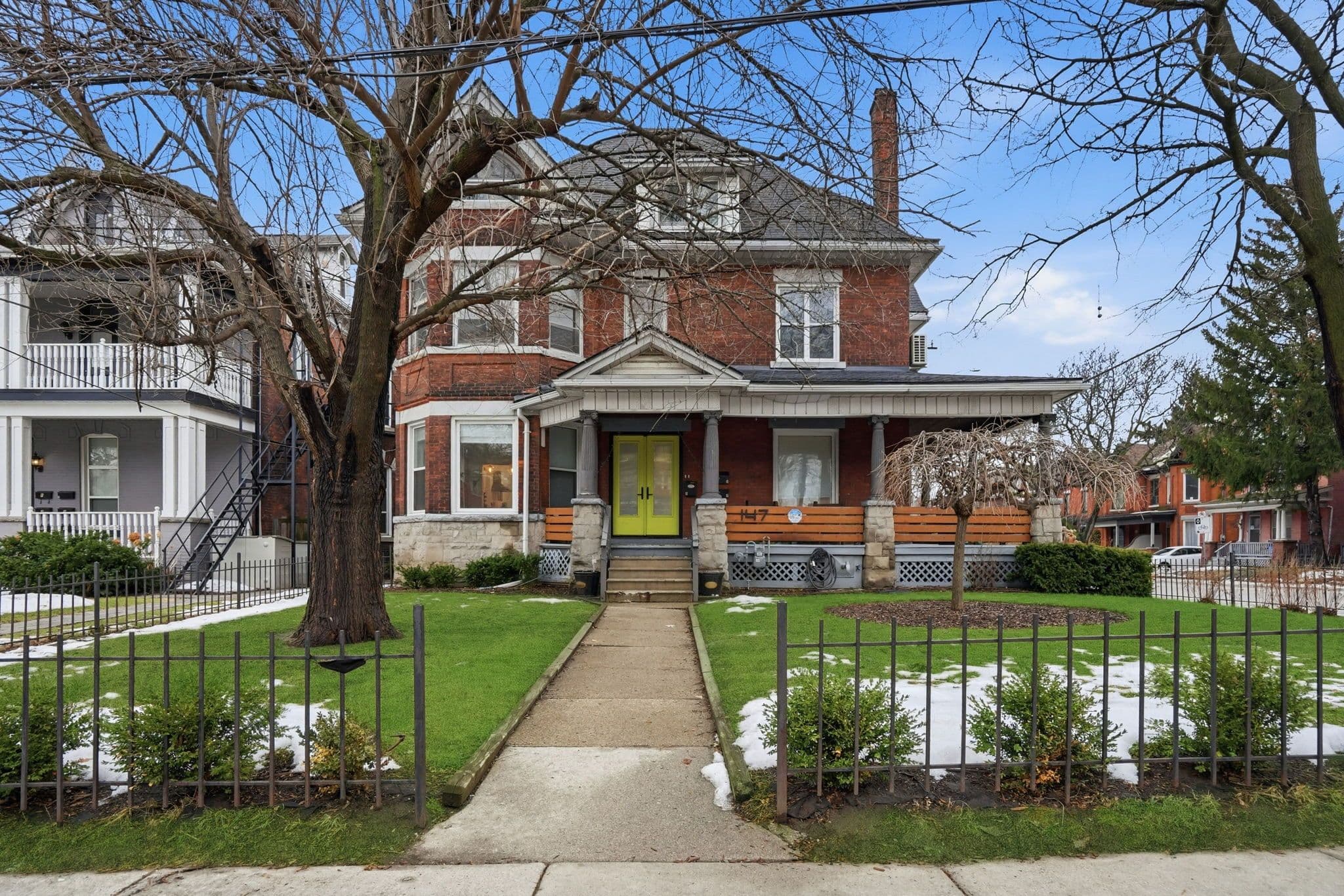 147 Emerald Street S, Hamilton, ON L8N 2V4