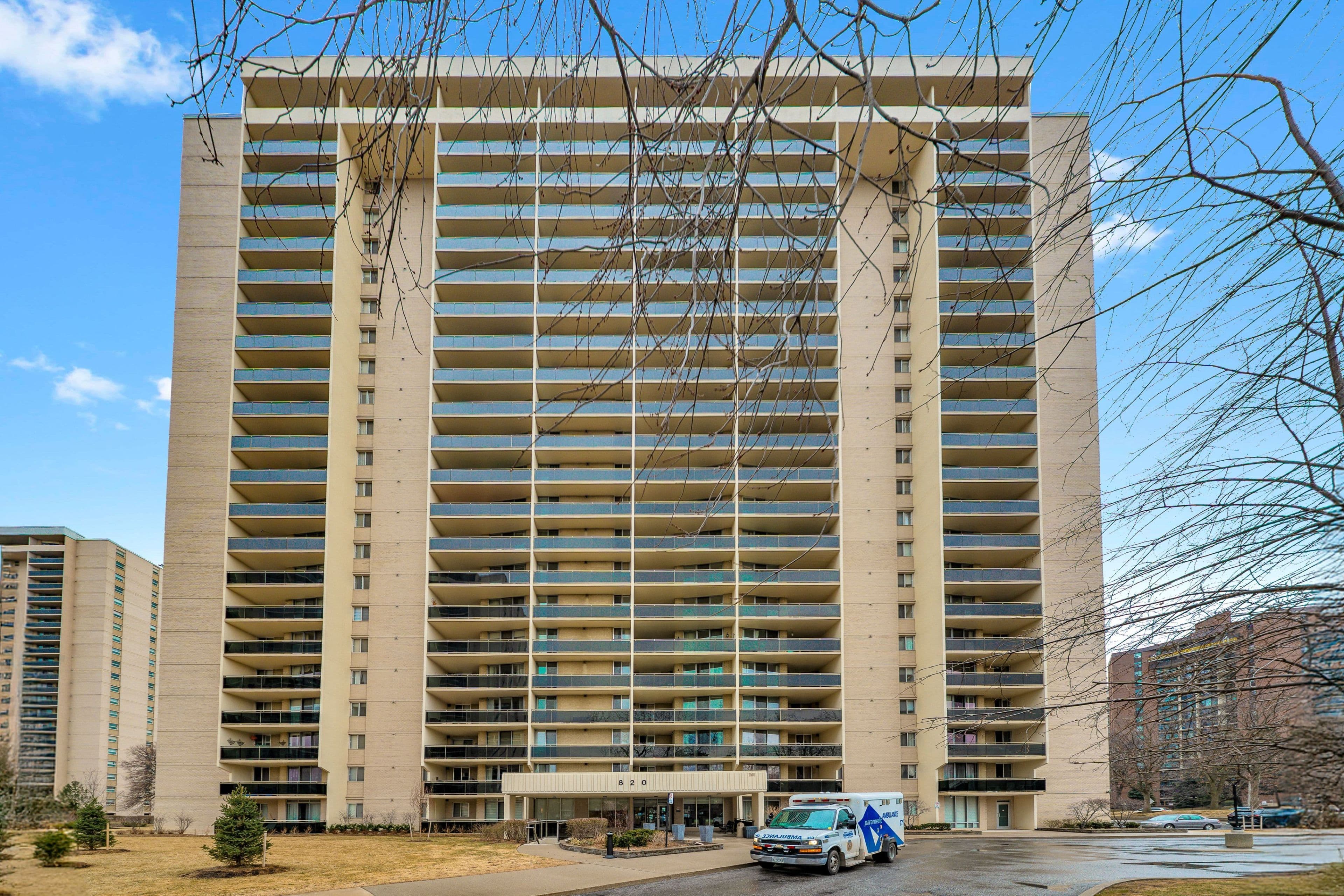 820 Burnhamthorpe Road 708, Toronto W08, ON M9C 4W2