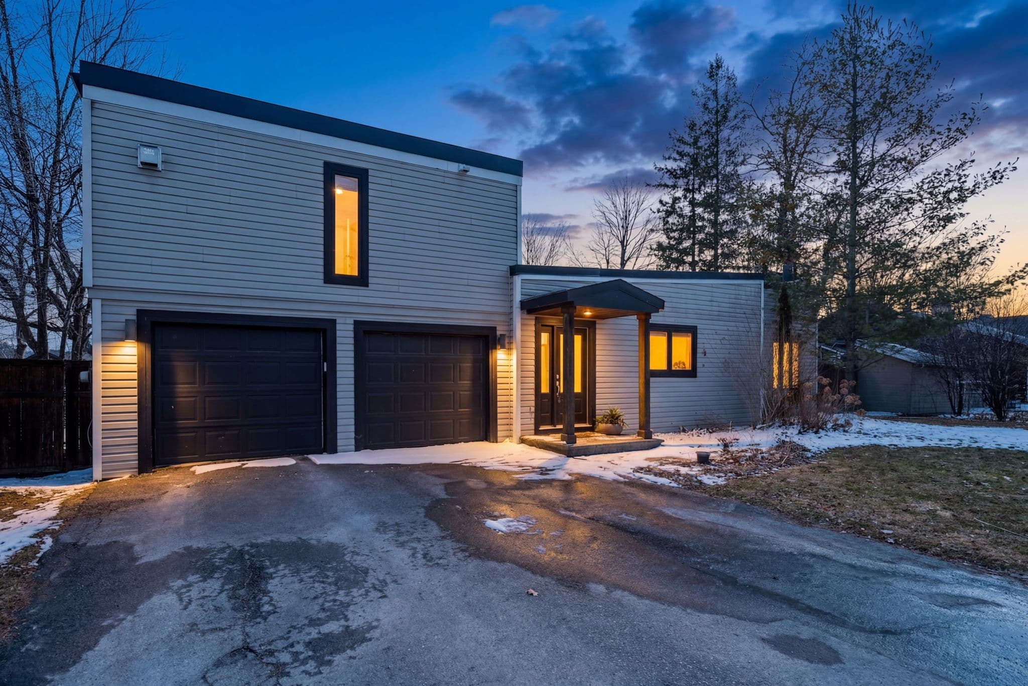 5492 West River Drive, Manotick - Kars - Rideau Twp and Area, ON K4M 1G8
