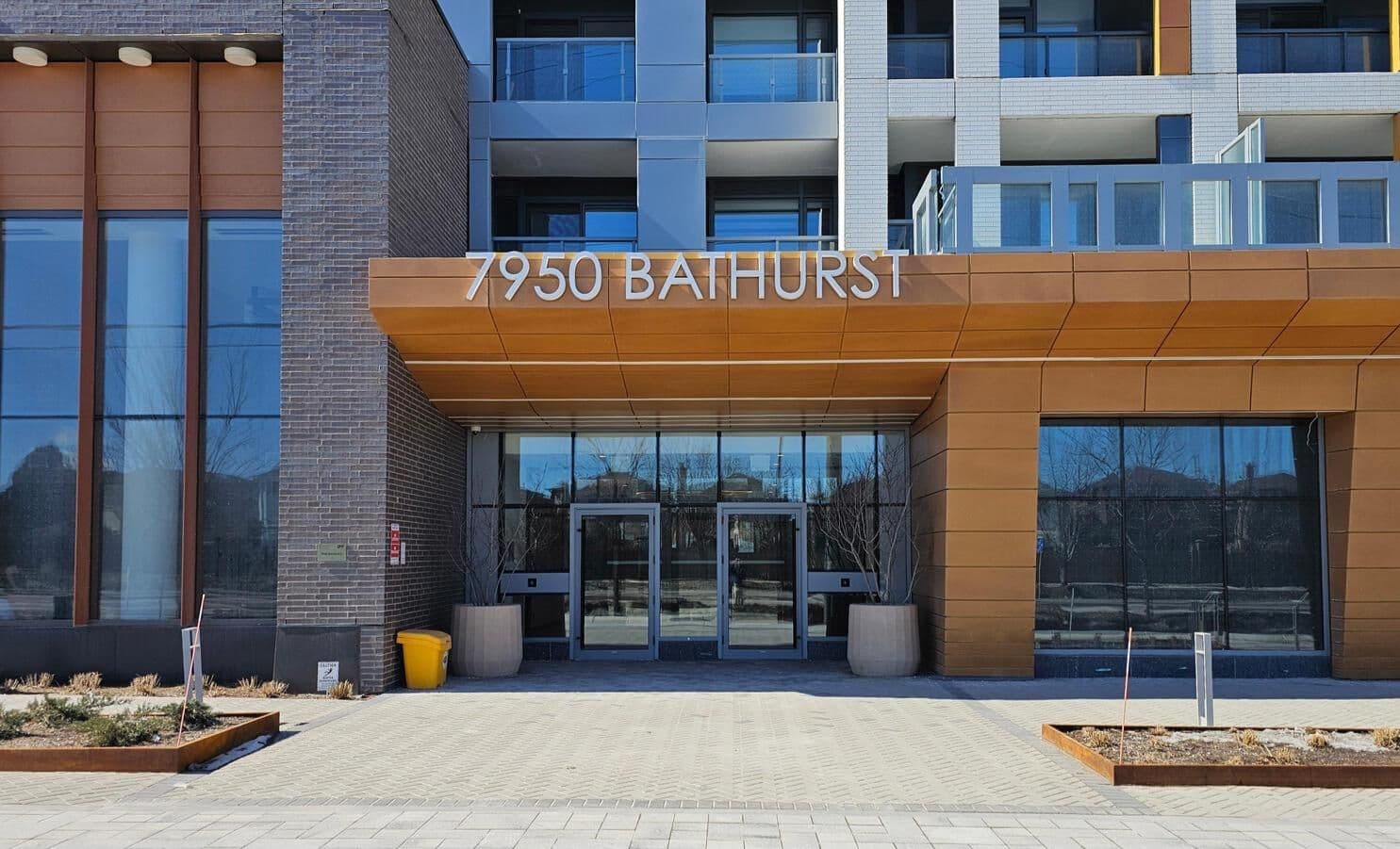 7950 Bathurst Street 2503, Vaughan, ON L4J 0L4