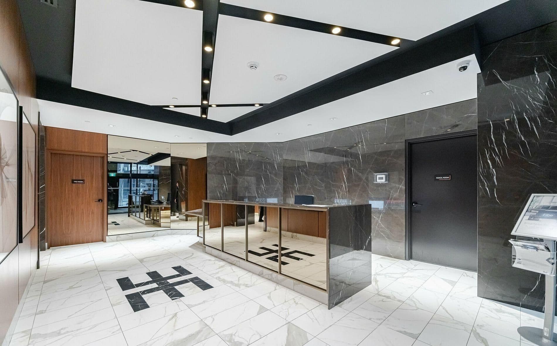 327 King Street W 1807, Toronto C01, ON M5V 0W7