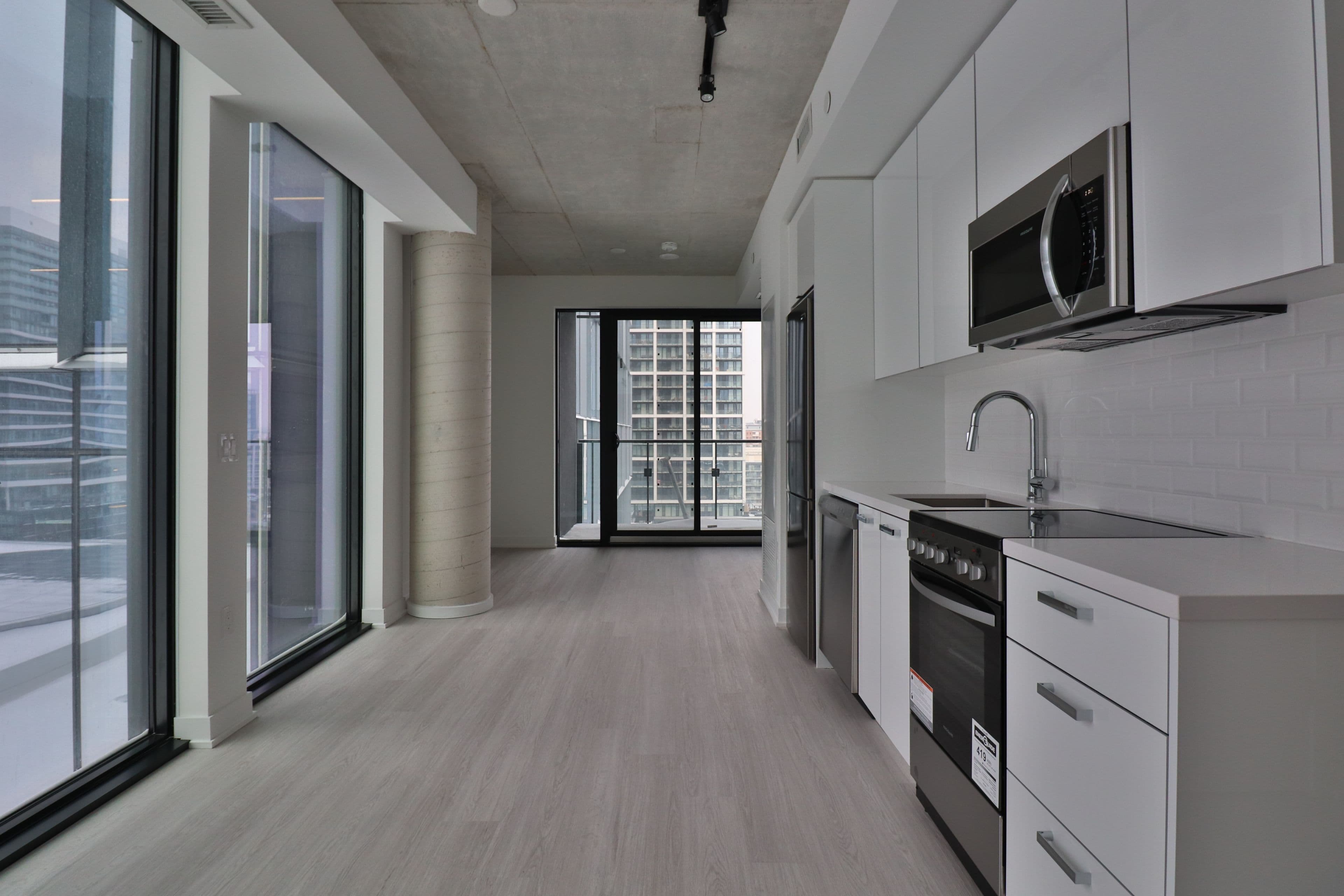 284 King Street E 1405, Toronto C08, ON M5A 1K4