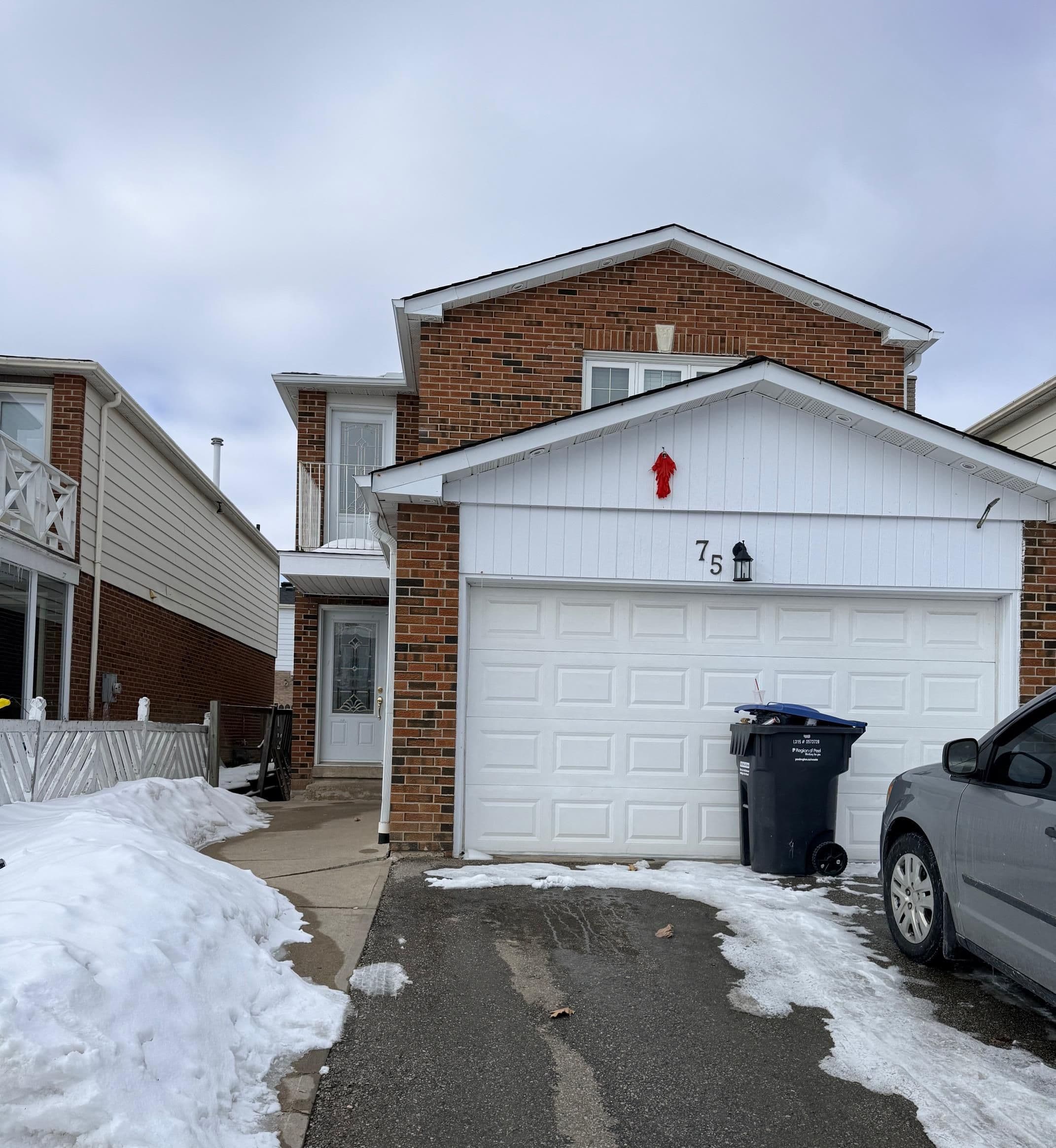 75 Banting Crescent, Brampton, ON L6Y 2M2