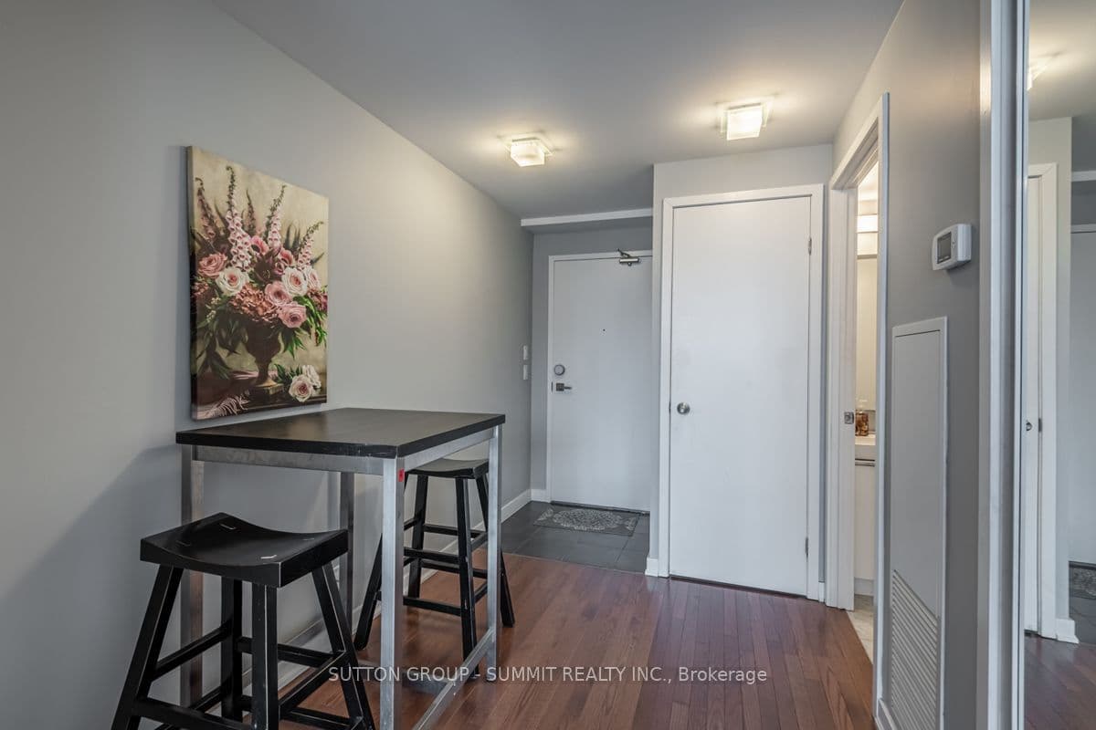 14 York Street 2907, Toronto C01, ON M5J 0B1