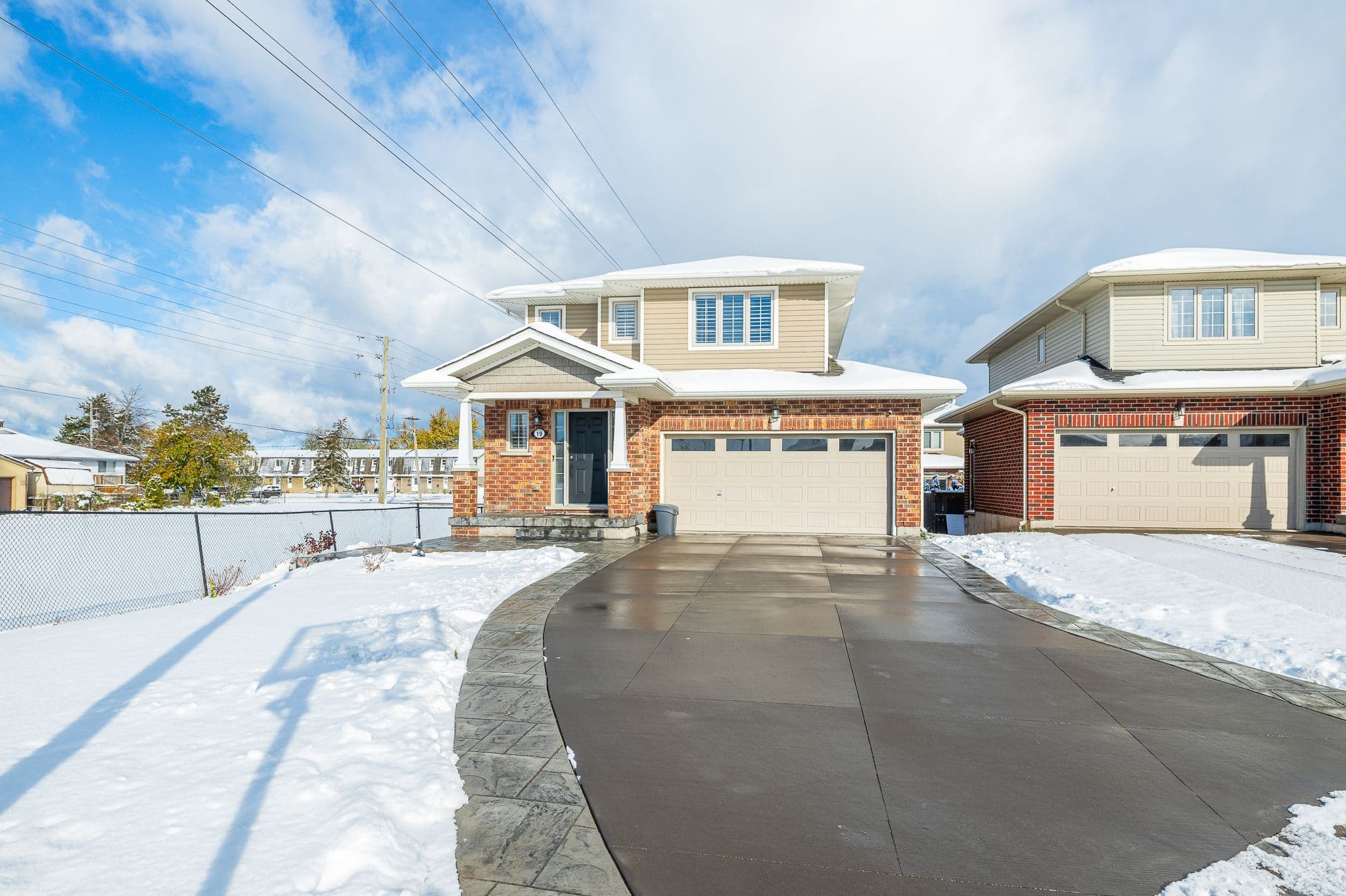 19 Kenmar Court, St. Catharines, ON L2P 0E4