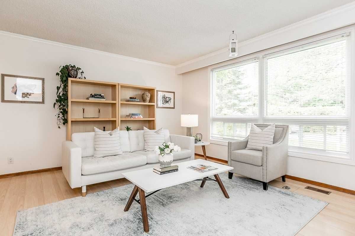 506 Duclos Point Road, Georgina, ON L0E 1N0