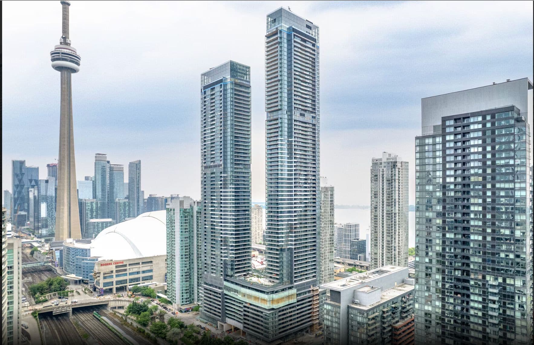 1 Concord Cityplace Way 1003, Toronto C01, ON M5V 0X4