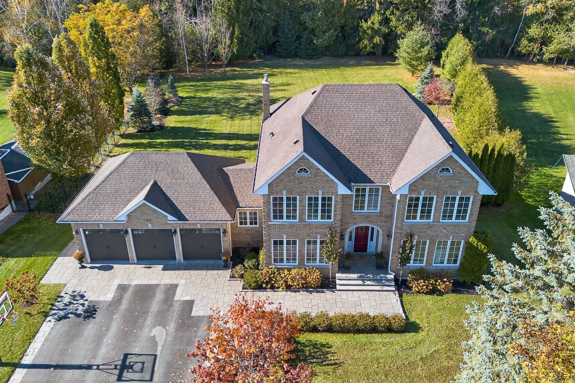 40 Campbell Drive, Uxbridge, ON L9P 1R5