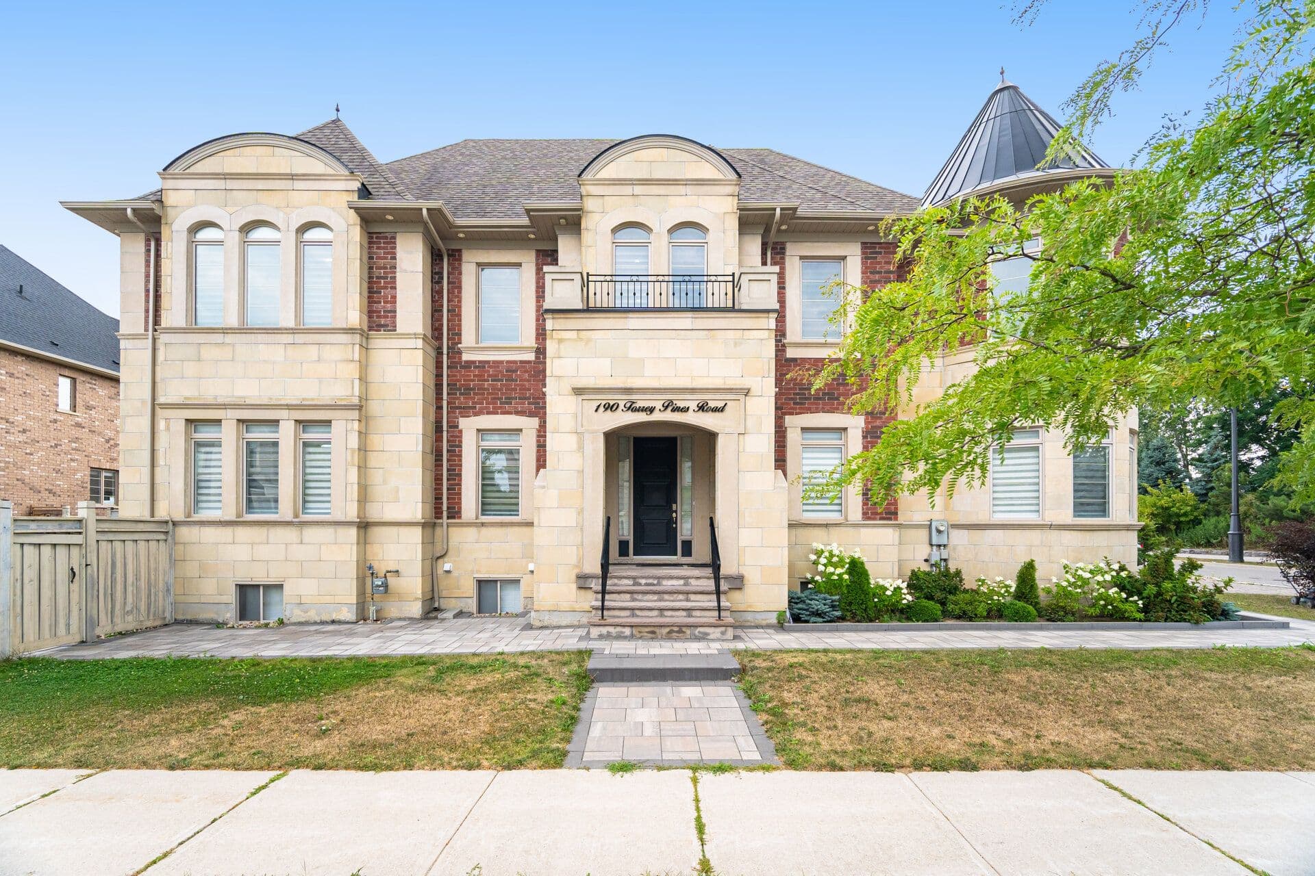 190 Torrey Pines Road, Vaughan, ON L4H 3N5