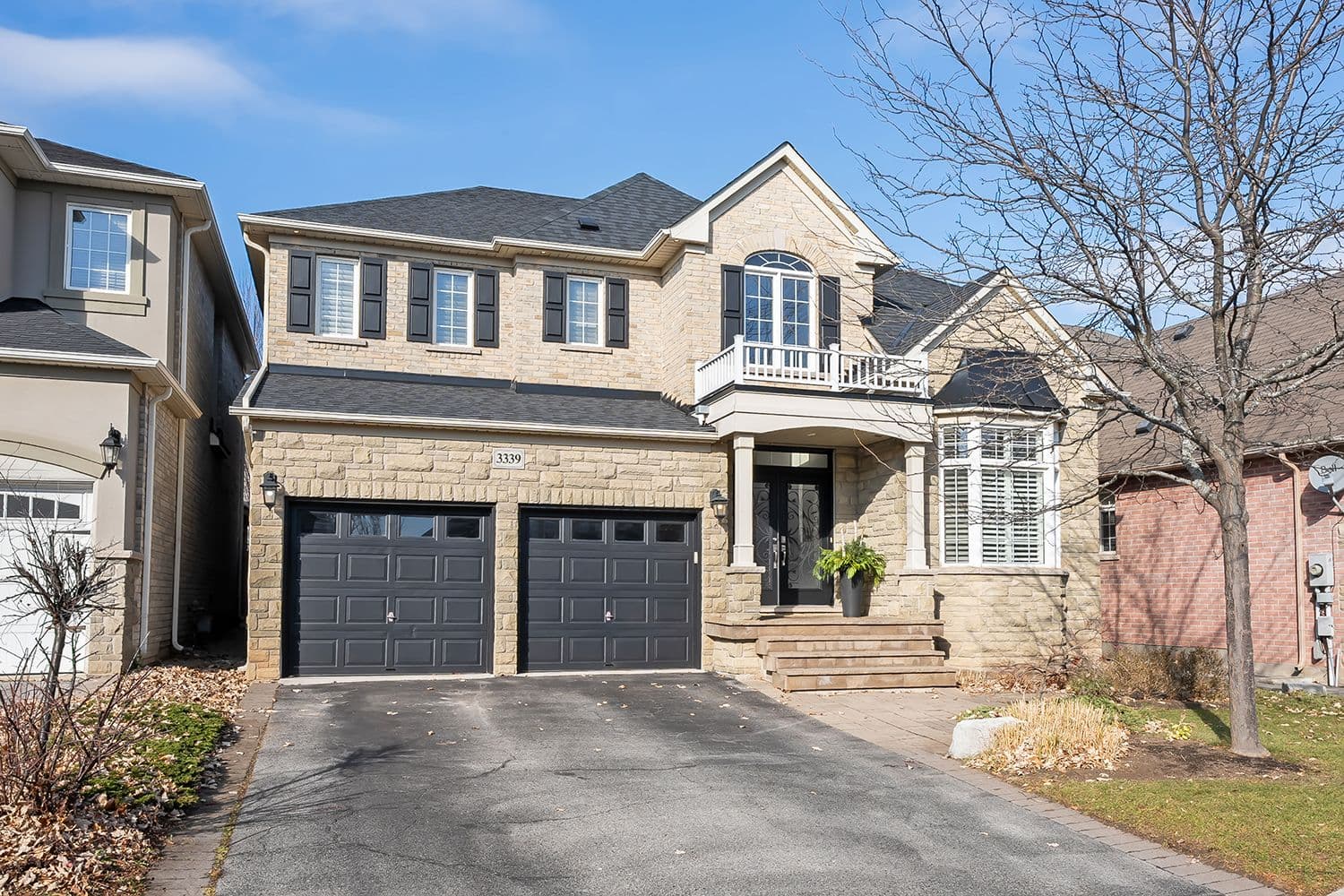 3339 Skipton Lane, Oakville, ON L6M 0K3