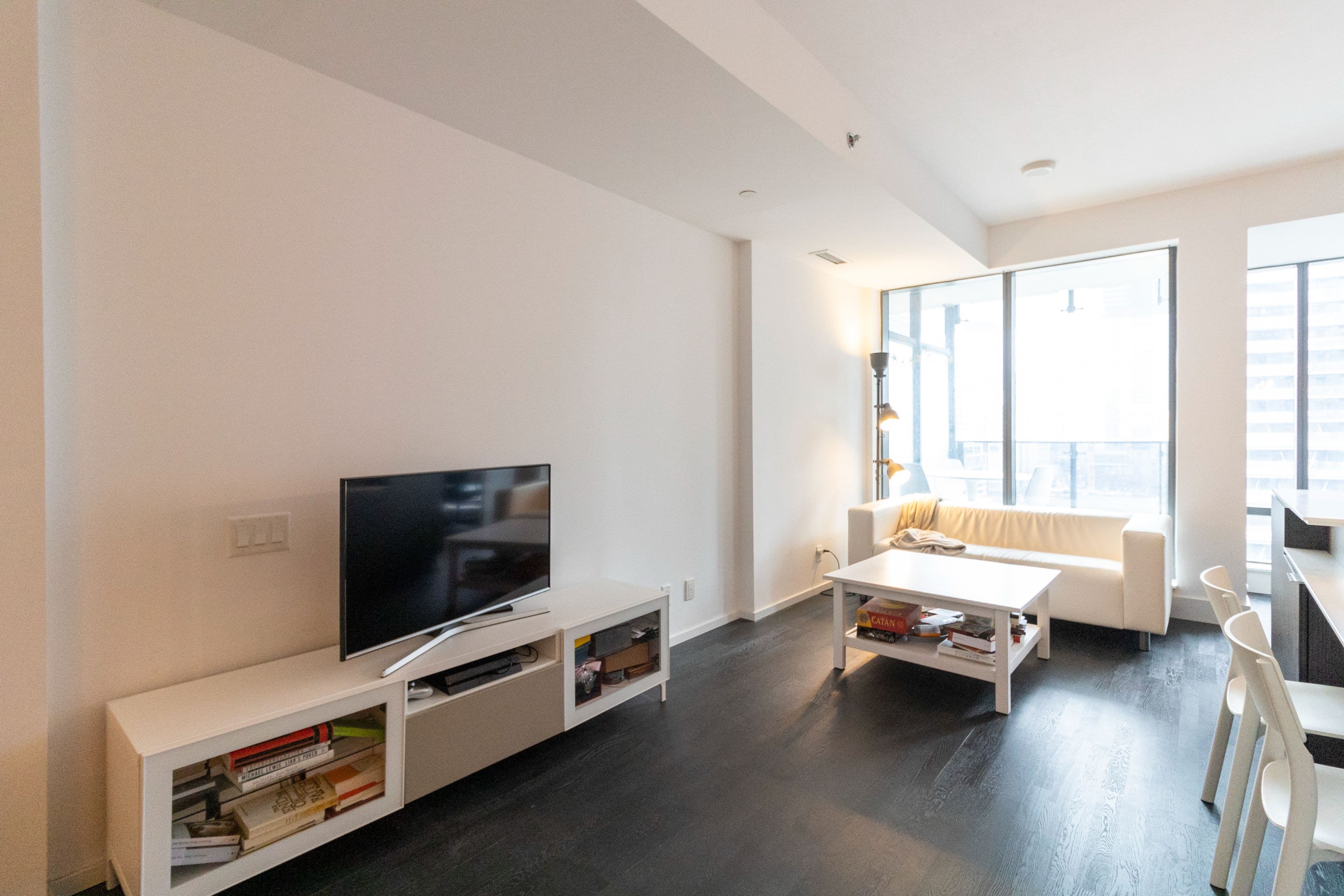 5 St Joseph Street 904, Toronto C01, ON M4Y 0B6