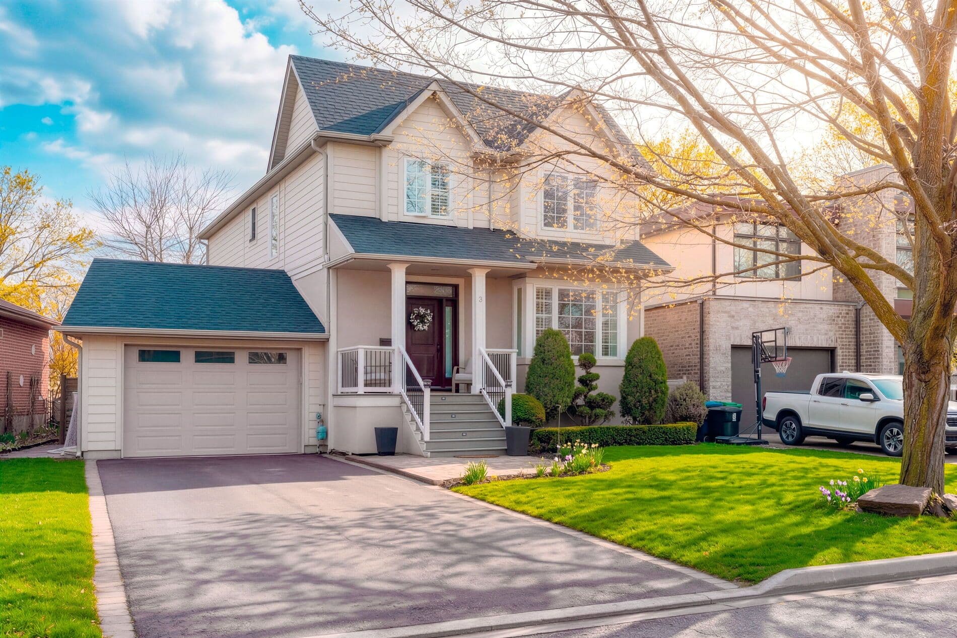 3 Dunning Crescent, Toronto W06, ON M8W 4S7