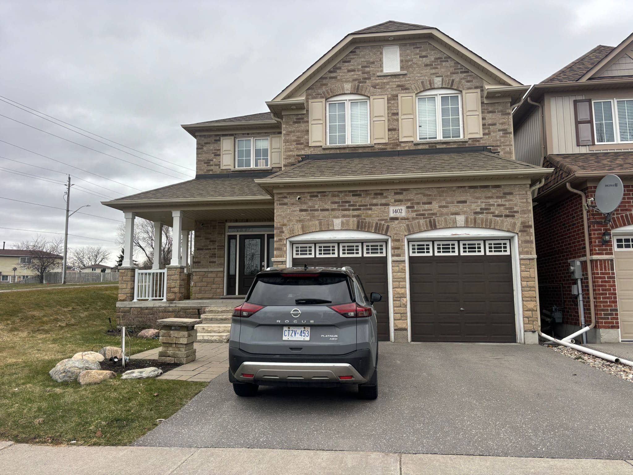1402 Gord Vinson Avenue, Clarington, ON L1E 2N6