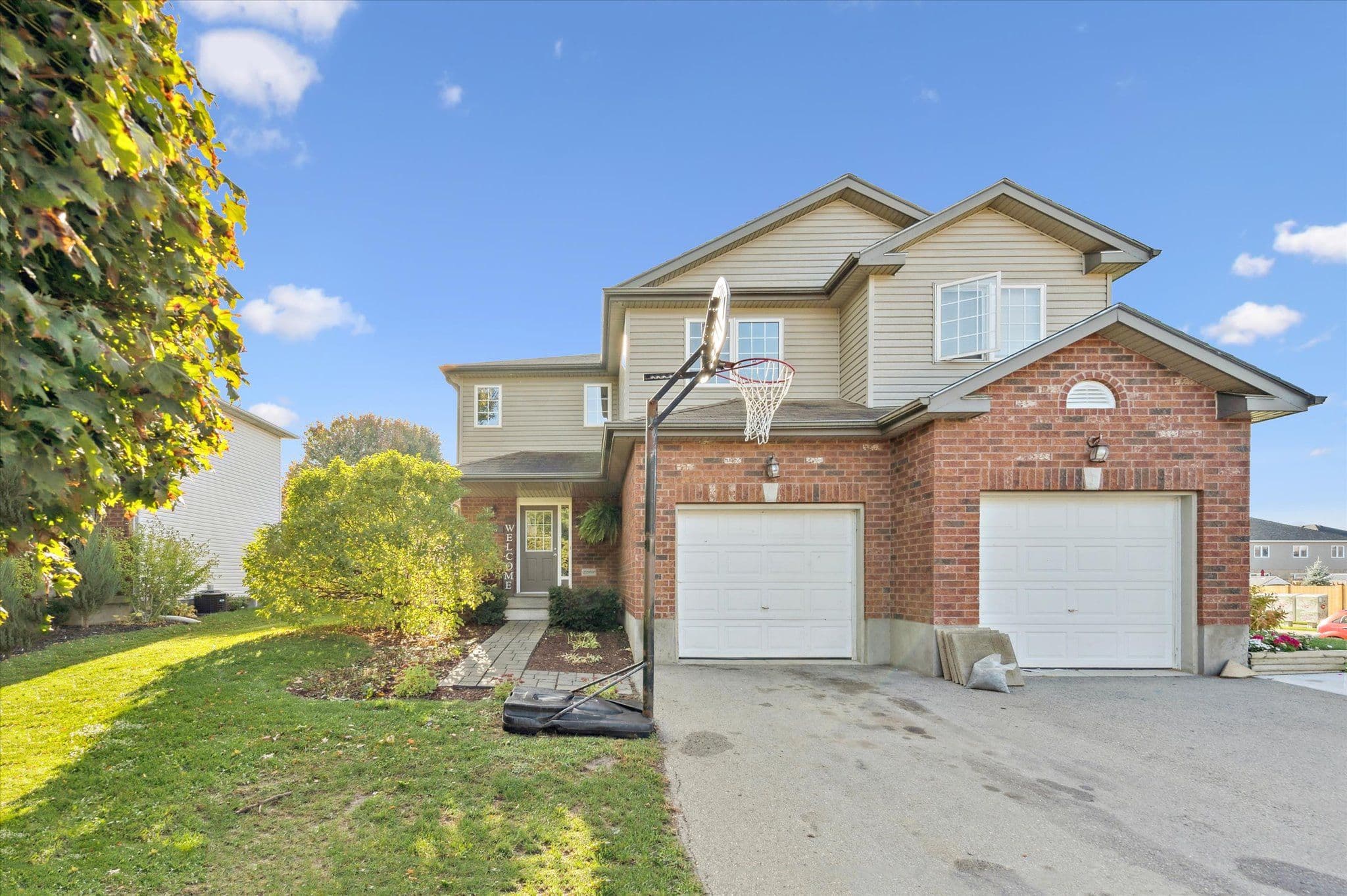 73 York Street E, Centre Wellington, ON N0B 1S0