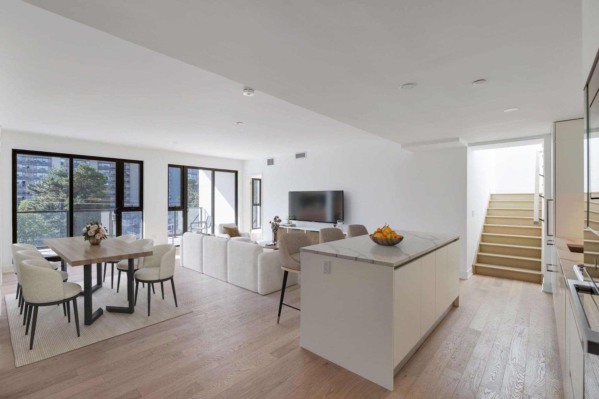 200 Keewatin Avenue PH406, Toronto C10, ON M4P 1Z8