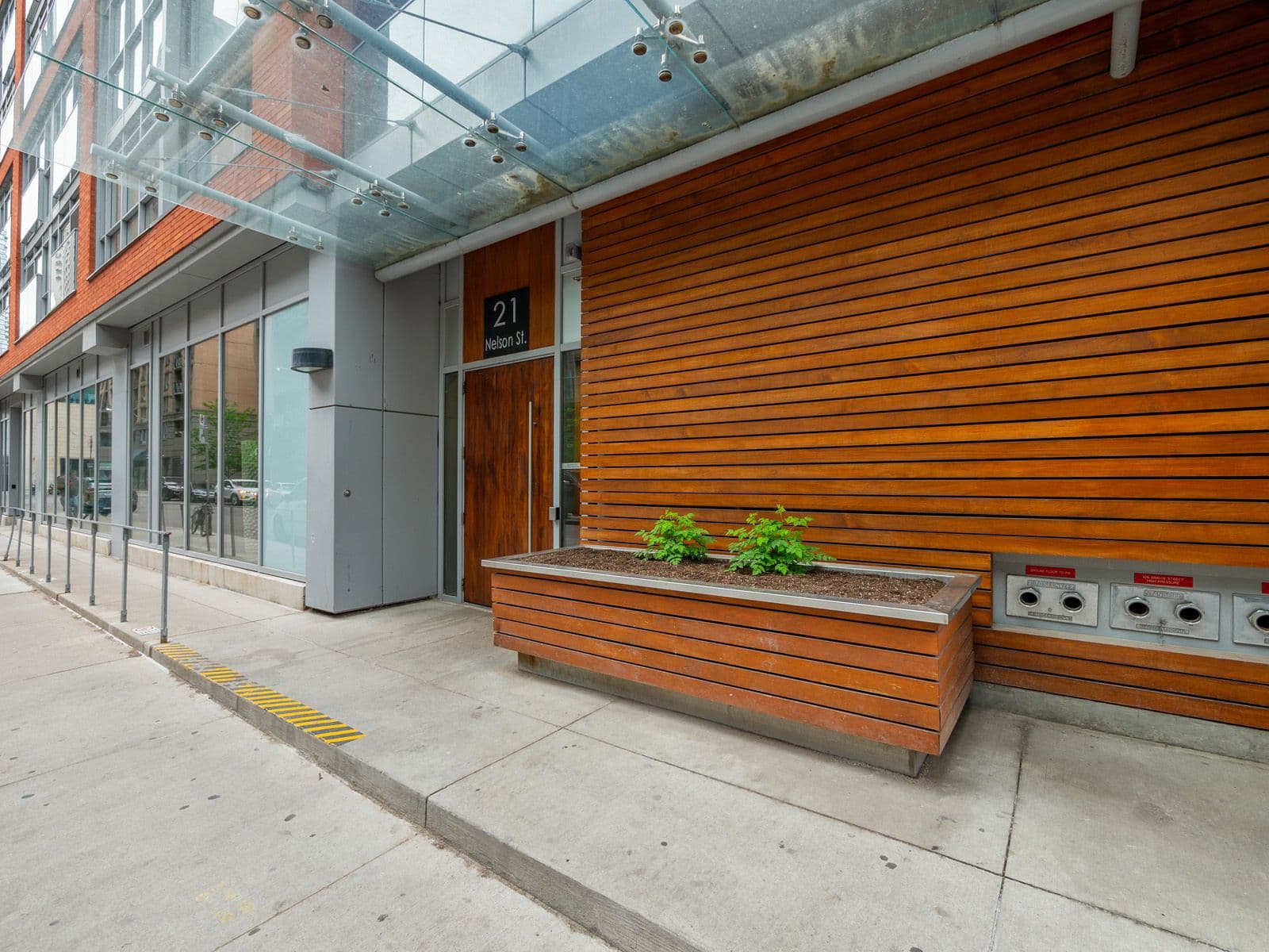 21 Nelson Street LPH9, Toronto C01, ON M5V 3H9