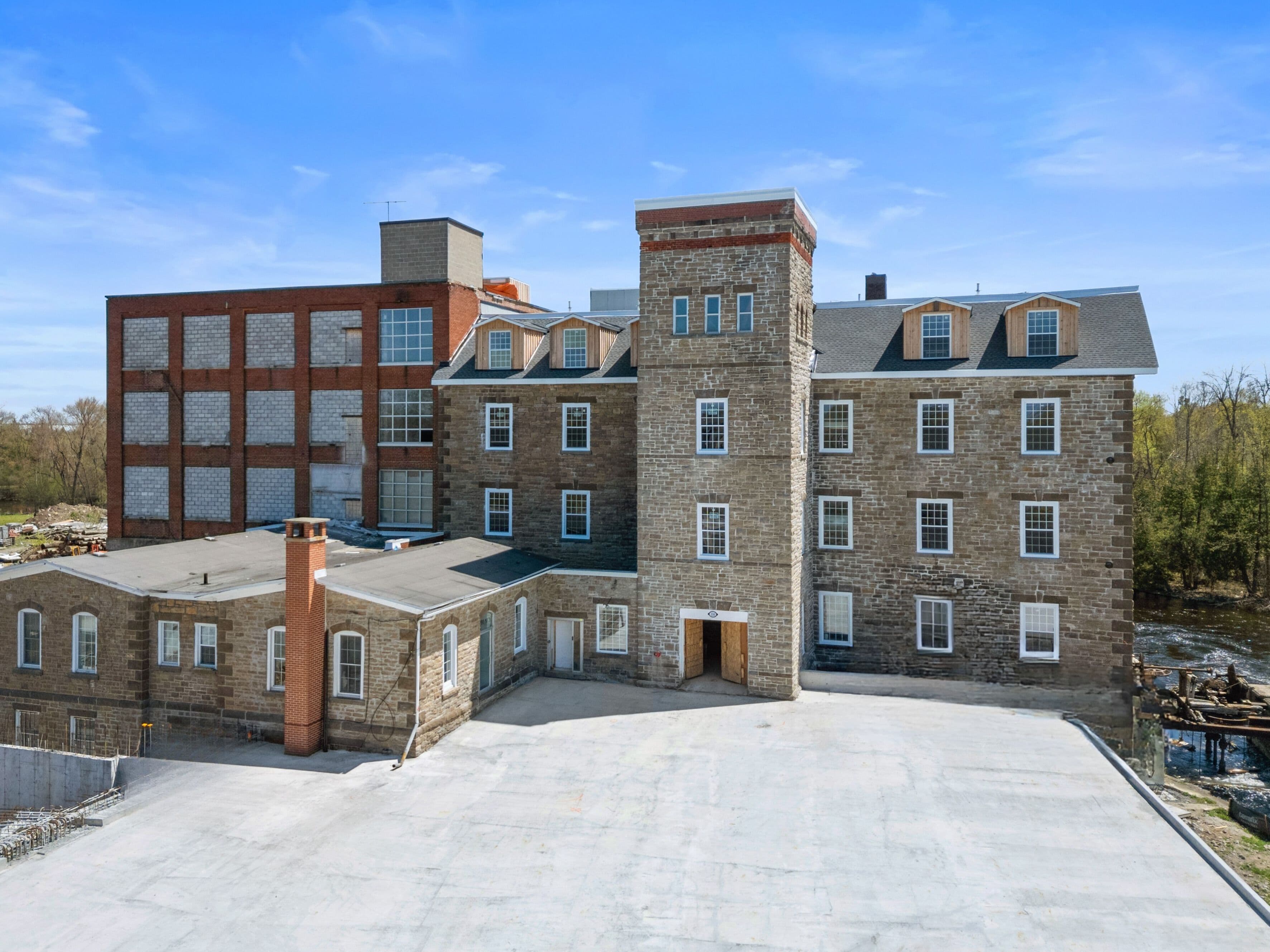 150 Mill Street 113, Carleton Place, ON K7C 1T4