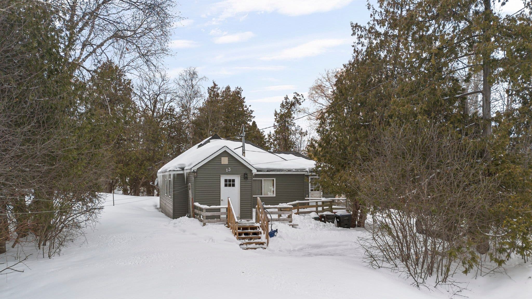 13 Arthur Street, Collingwood, ON L9Y 3Z1