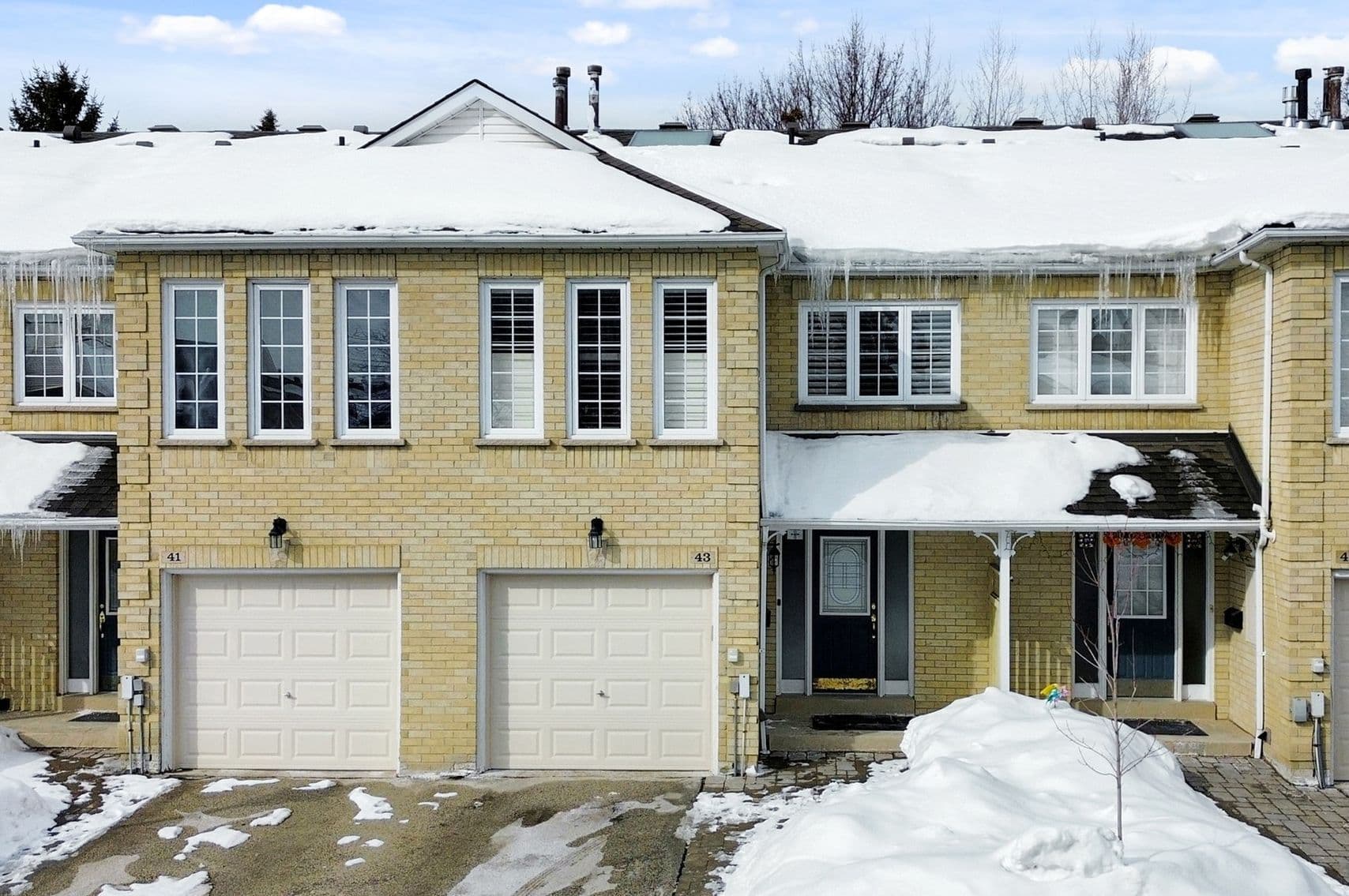 43 Hartnell Square, Brampton, ON L6S 5W8