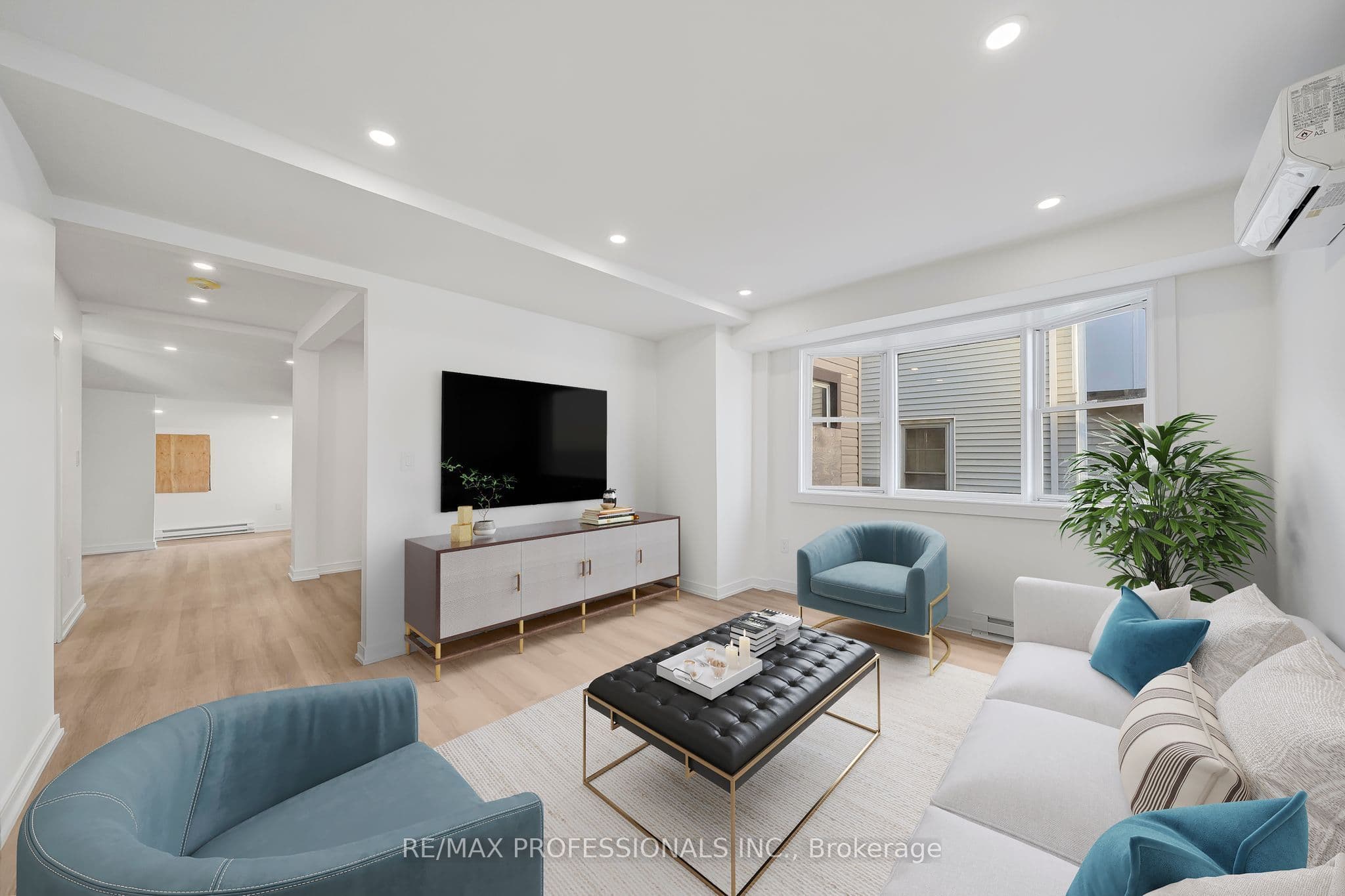 27 Oakdale Avenue, St. Catharines, ON L2P 2B8