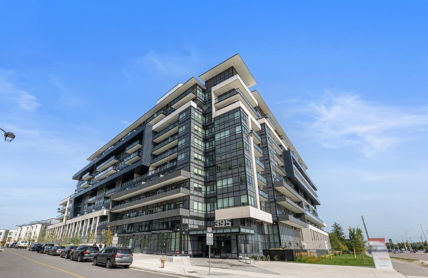 395 Dundas Street W 601, Oakville, ON L6M 5R8