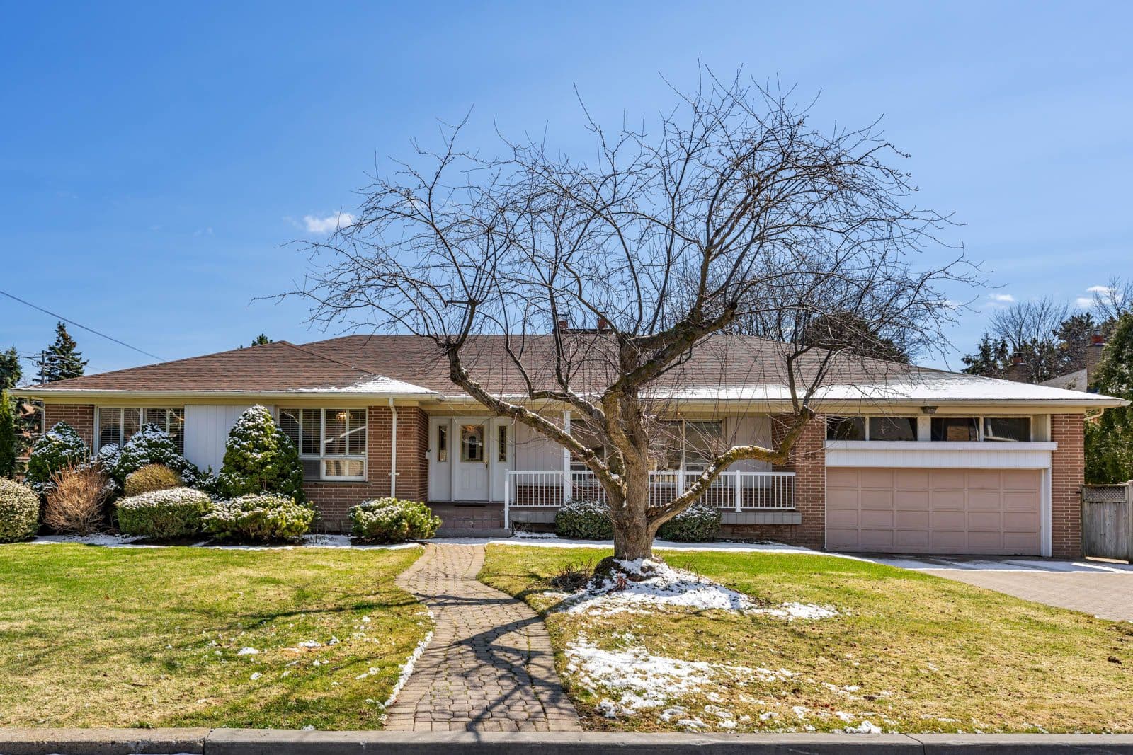 66 Carscadden Drive, Toronto C07, ON M2R 2A9