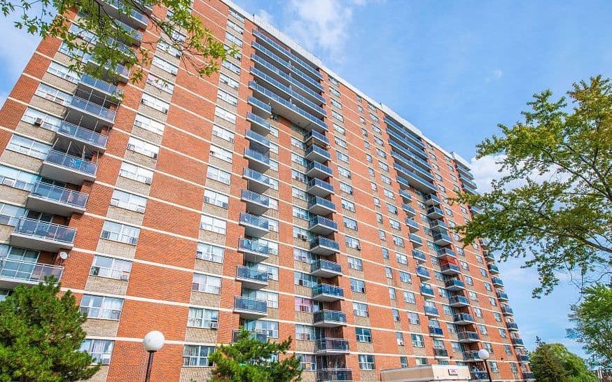 2645 Kipling Avenue 1910, Toronto W10, ON M9V 3S6
