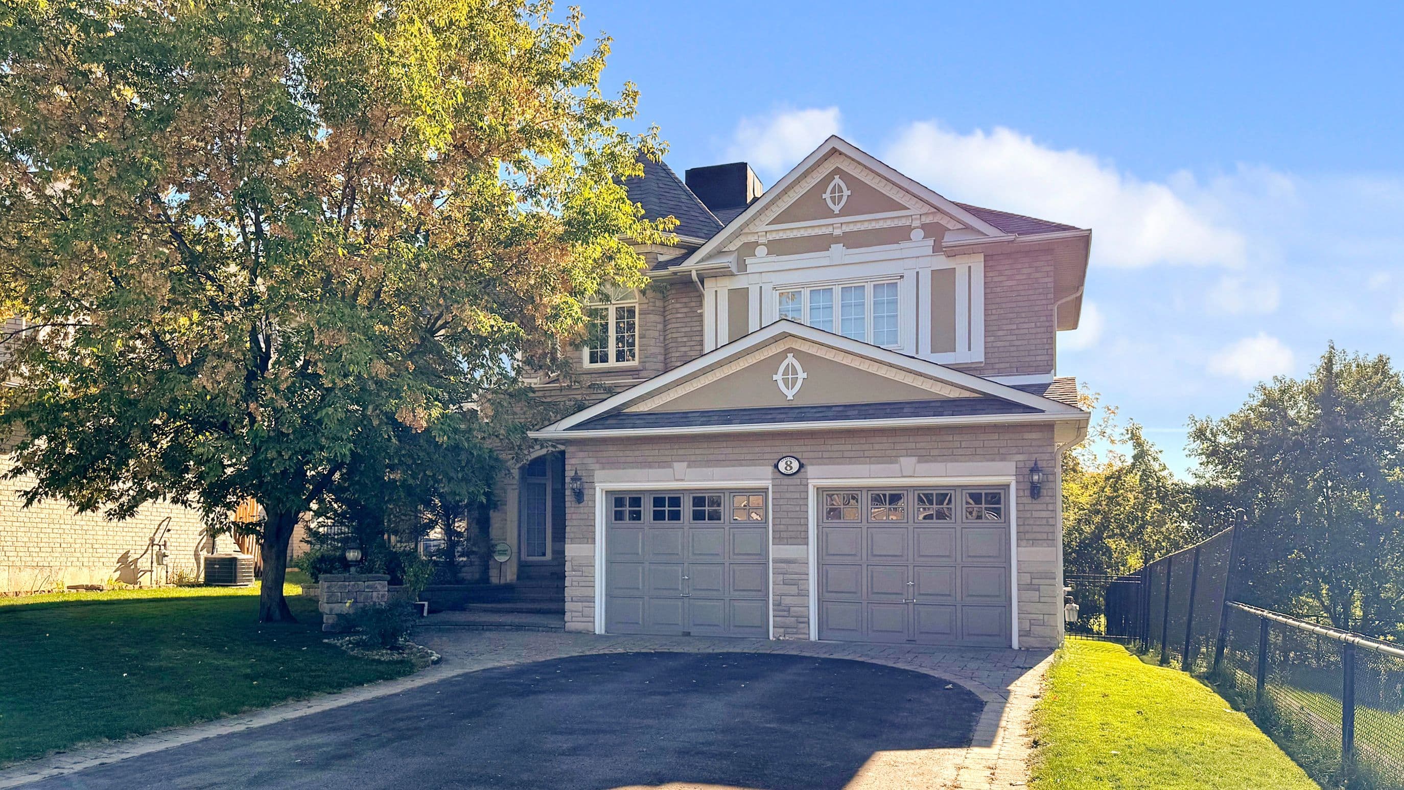 8 Roberson Drive, Ajax, ON L1T 3Y6