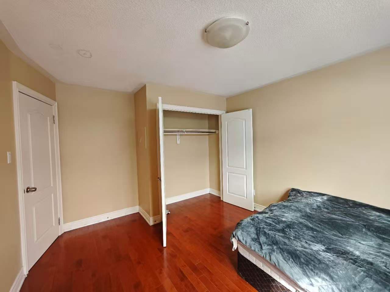 92 Monkhouse Road upper#2, Markham, ON L6E 1V5