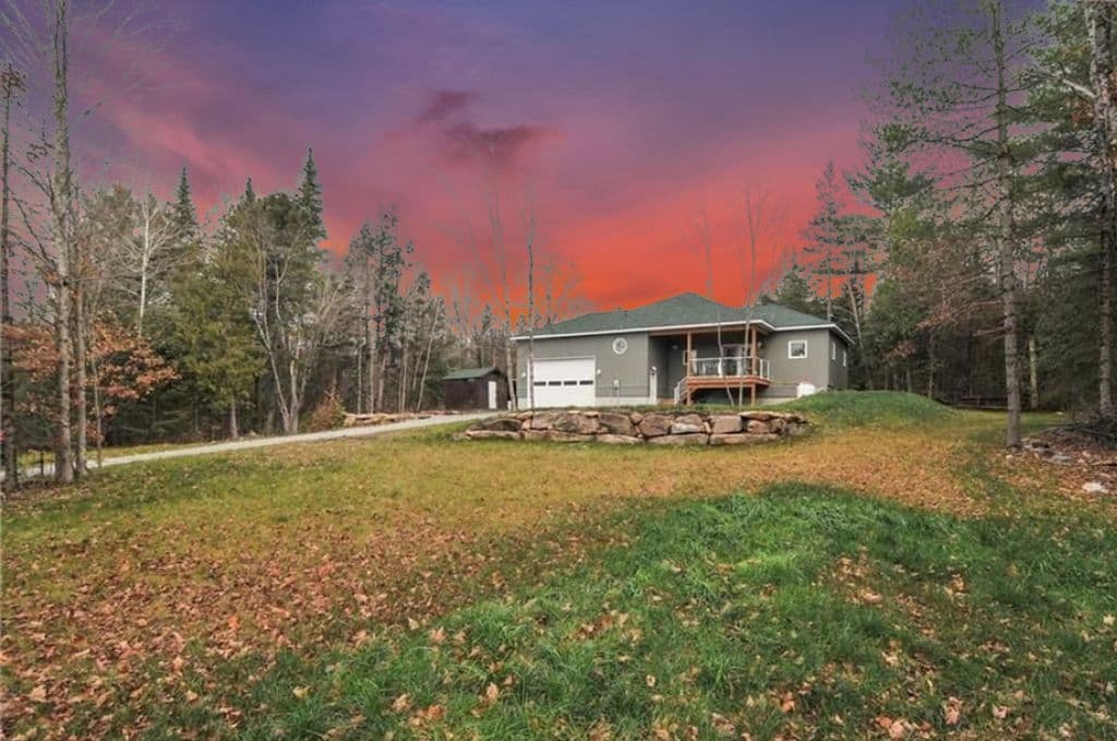 29 Edwina Drive, Trent Lakes, ON K0M 1A0