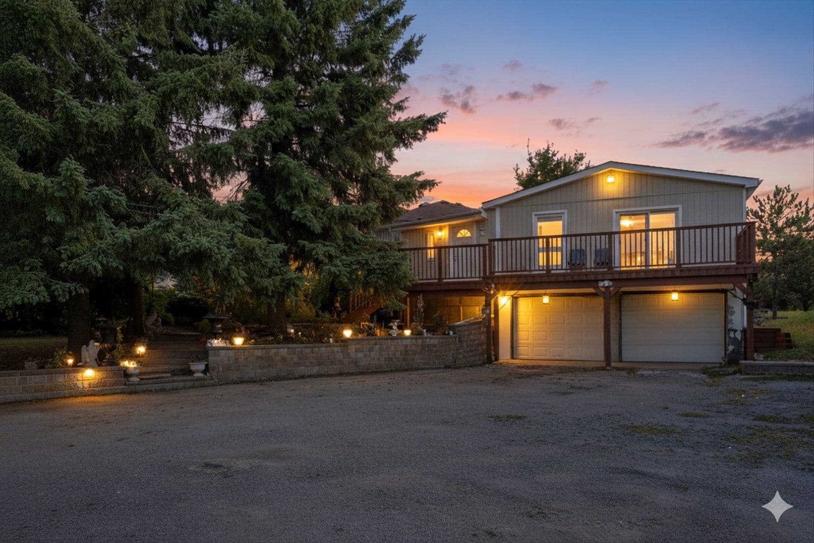 1637 15 Side Road, New Tecumseth, ON L0G 1W0