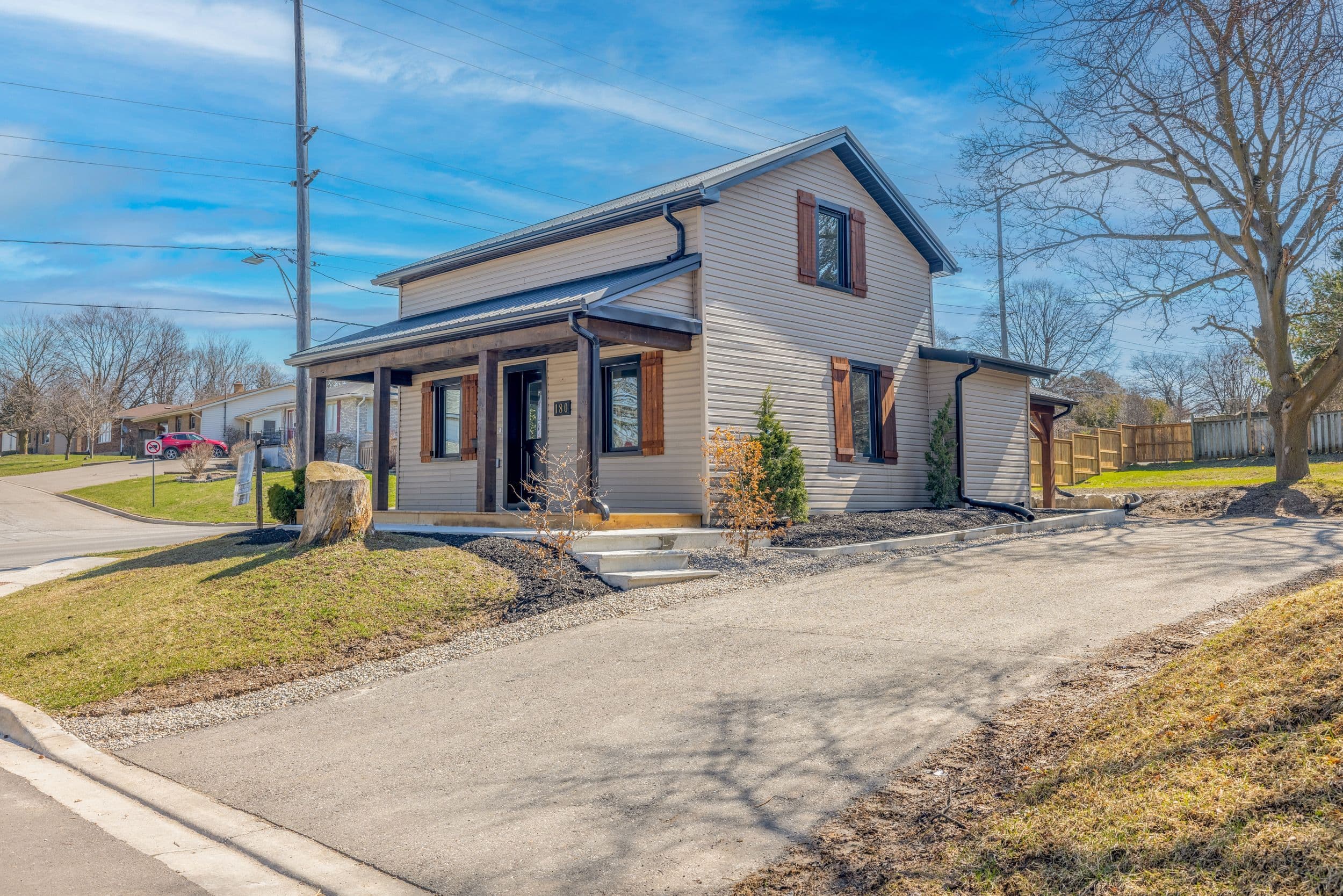 180 Cherry Street W, Ingersoll, ON N5C 1H9