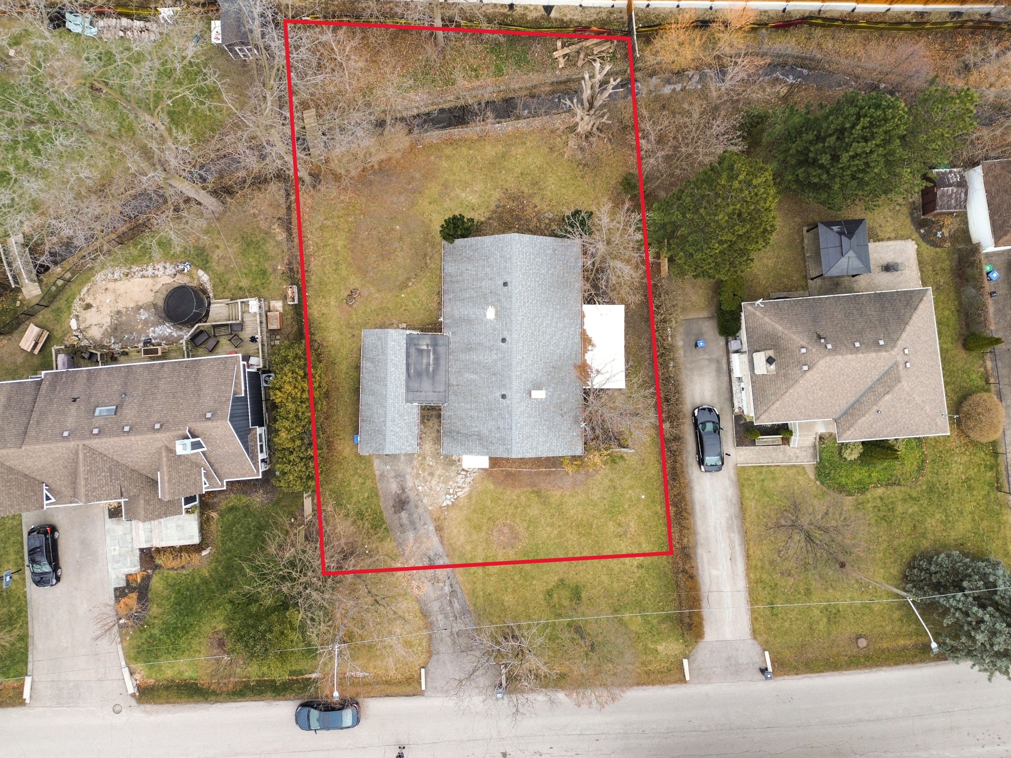 1235 Old River Road, Mississauga, ON L5G 3G2