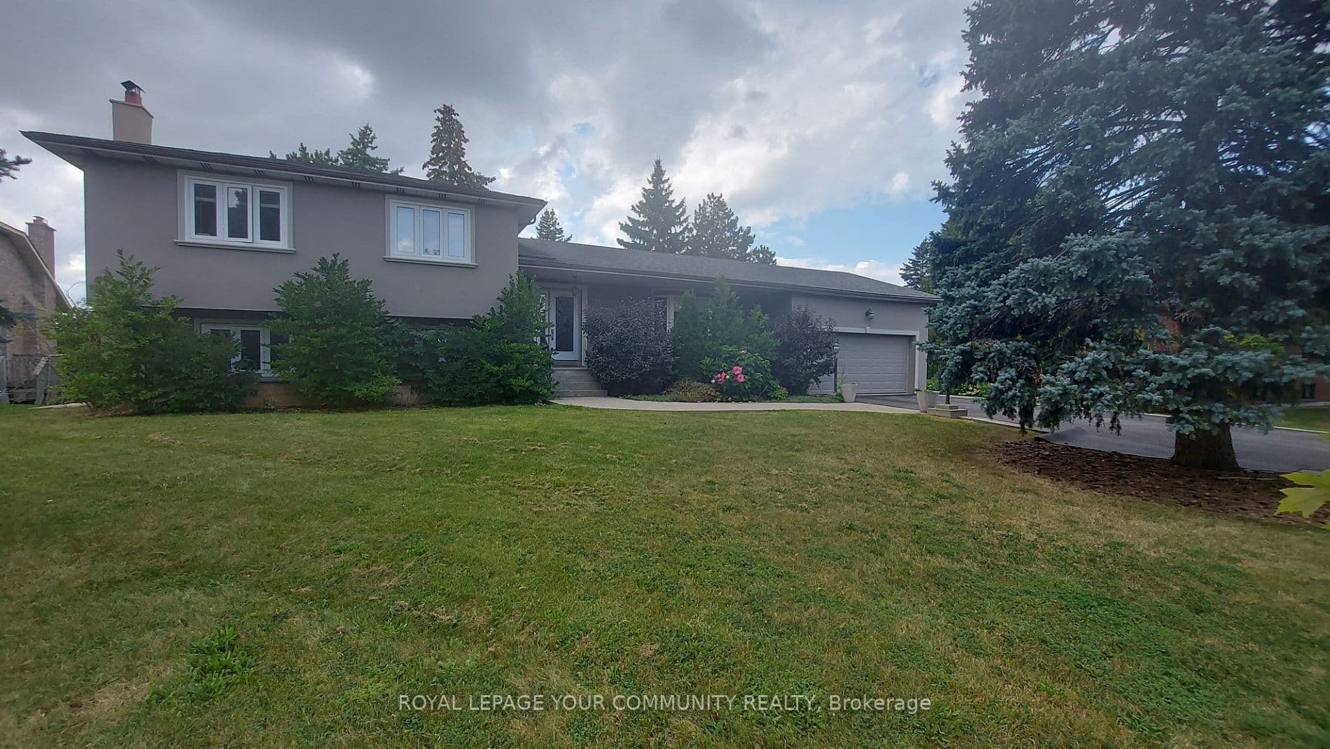 30 Forest Circle Court, Vaughan, ON L4L 1N9