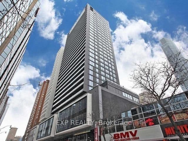 20 Edward Street 2002, Toronto C01, ON M5G 0C5