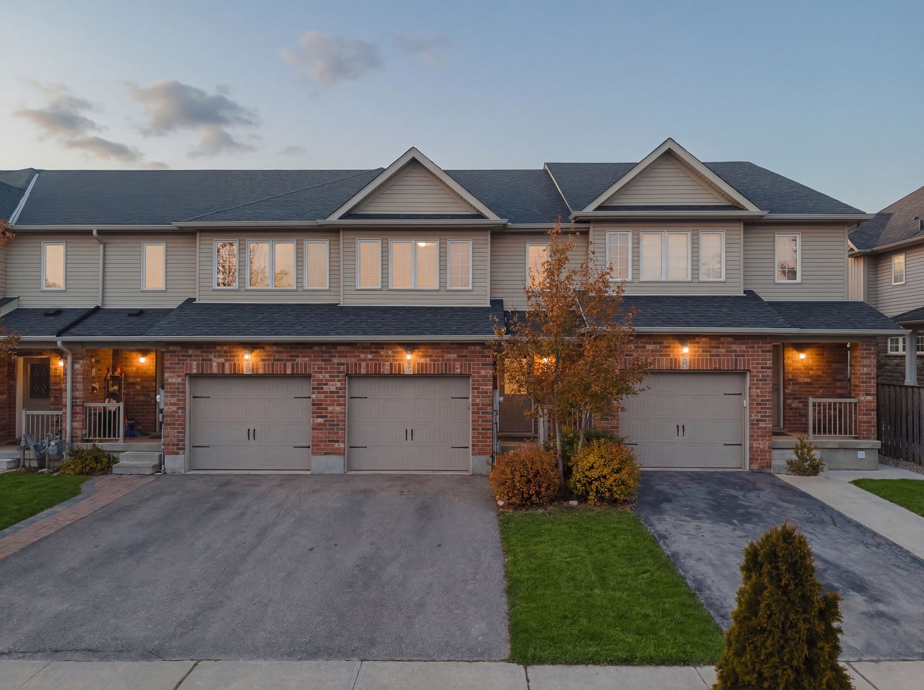 130 Simmonds Drive, Guelph, ON N1E 7L8
