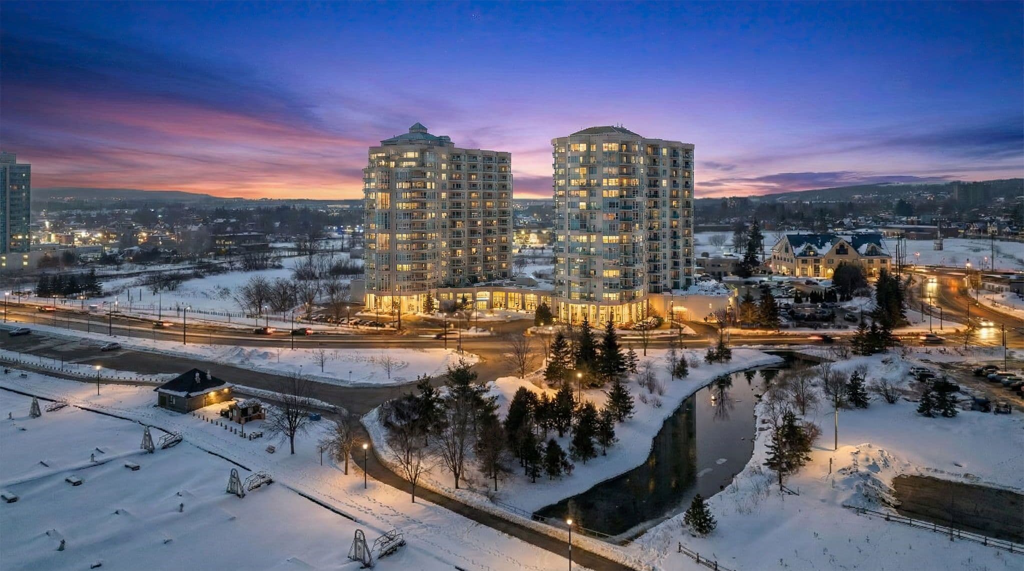 2 Toronto Street PH 2-4, Barrie, ON L4N 9R2