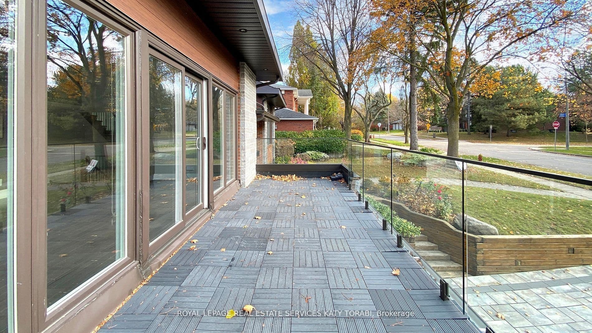 136 Denlow Boulevard, Toronto C13, ON M3B 3J2