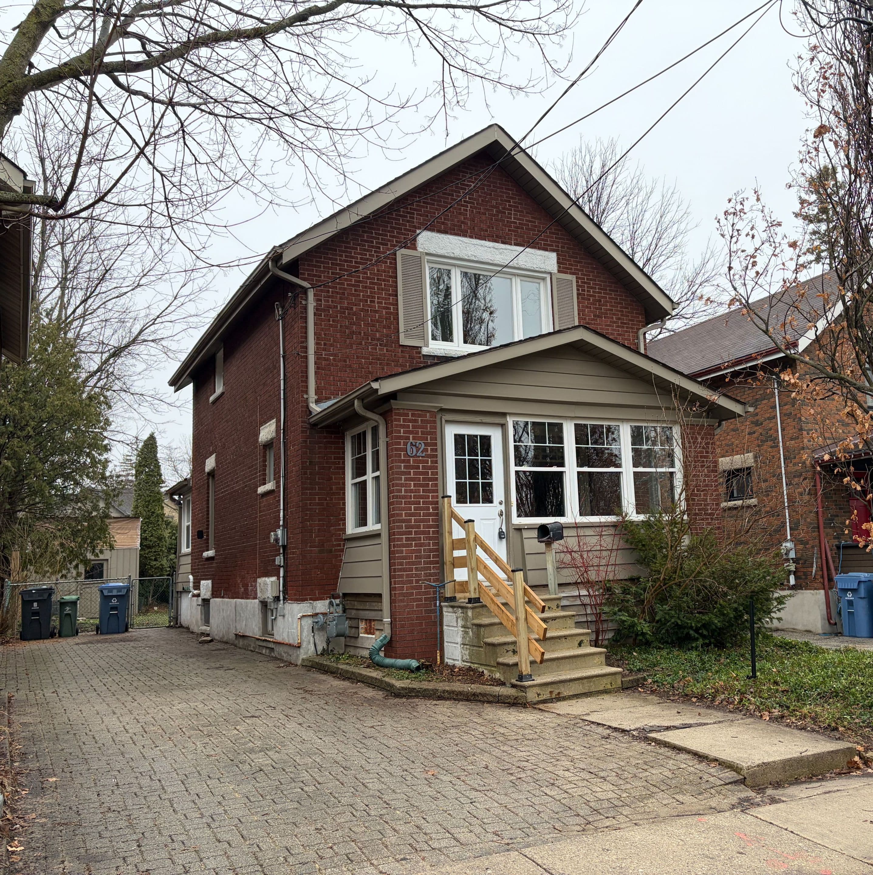 62 Powell Street W, Guelph, ON N1H 1V2