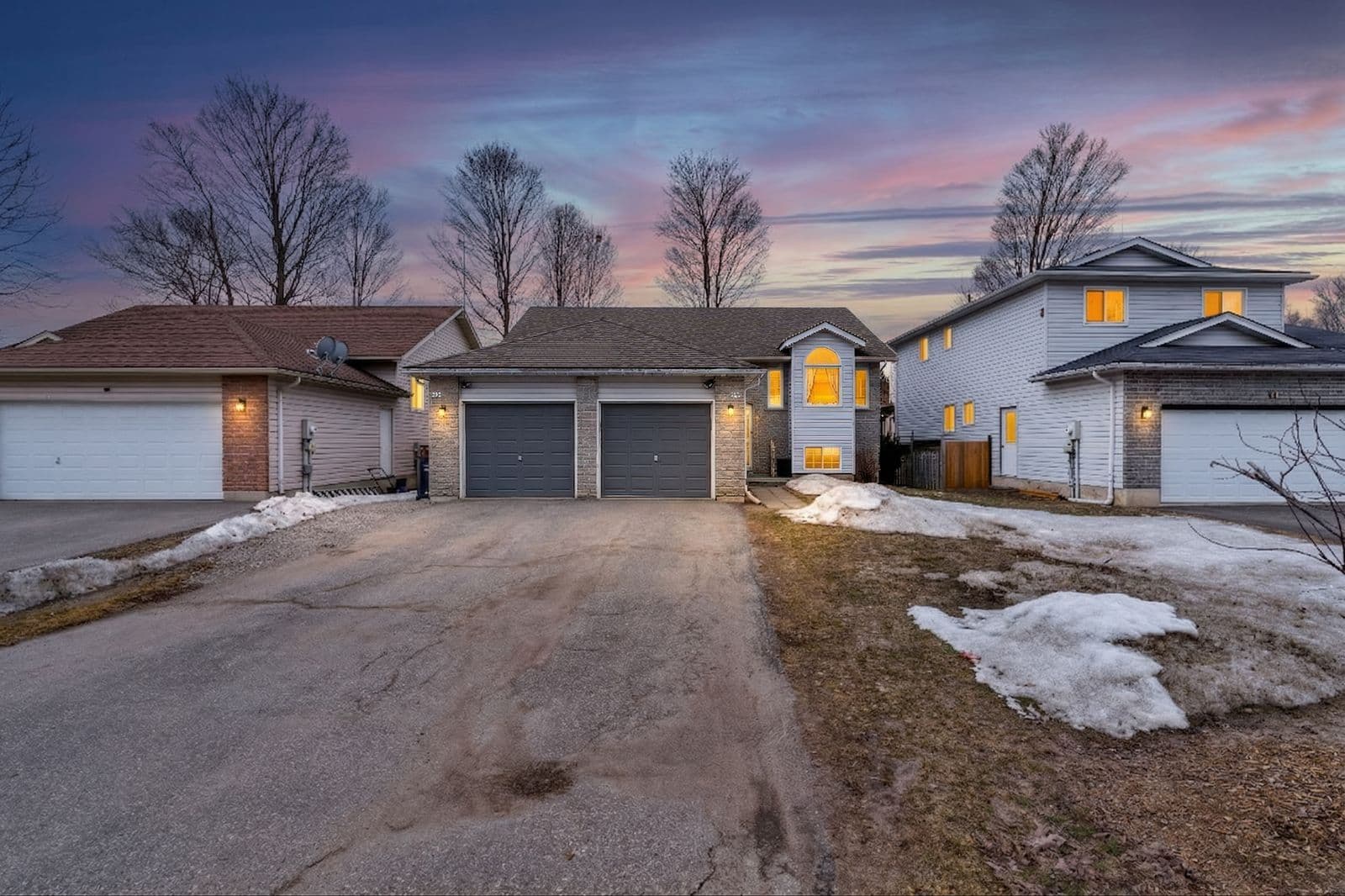 11 Vernon Street, Essa, ON L3W 0V5